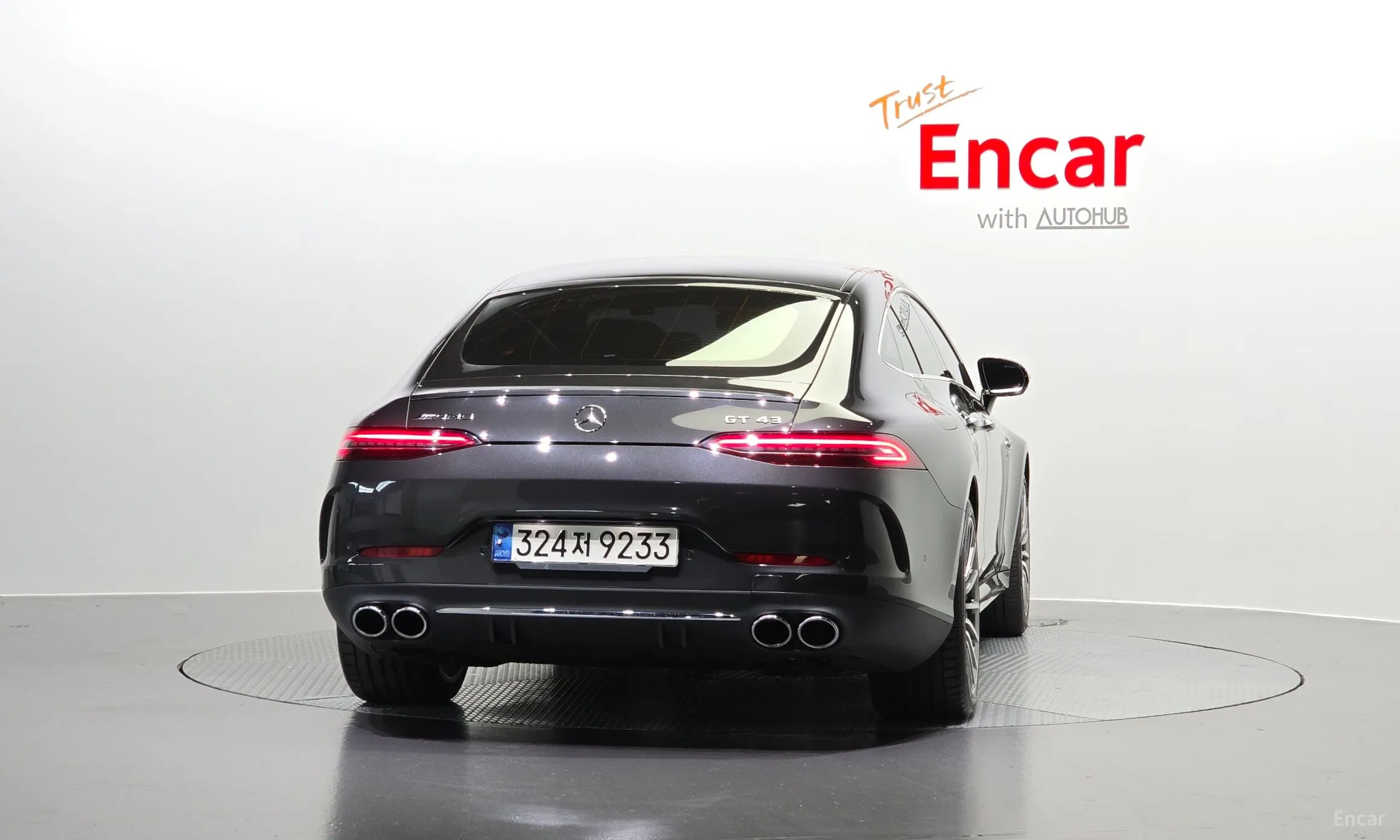 Mercedes Benz AMG GT превью 3