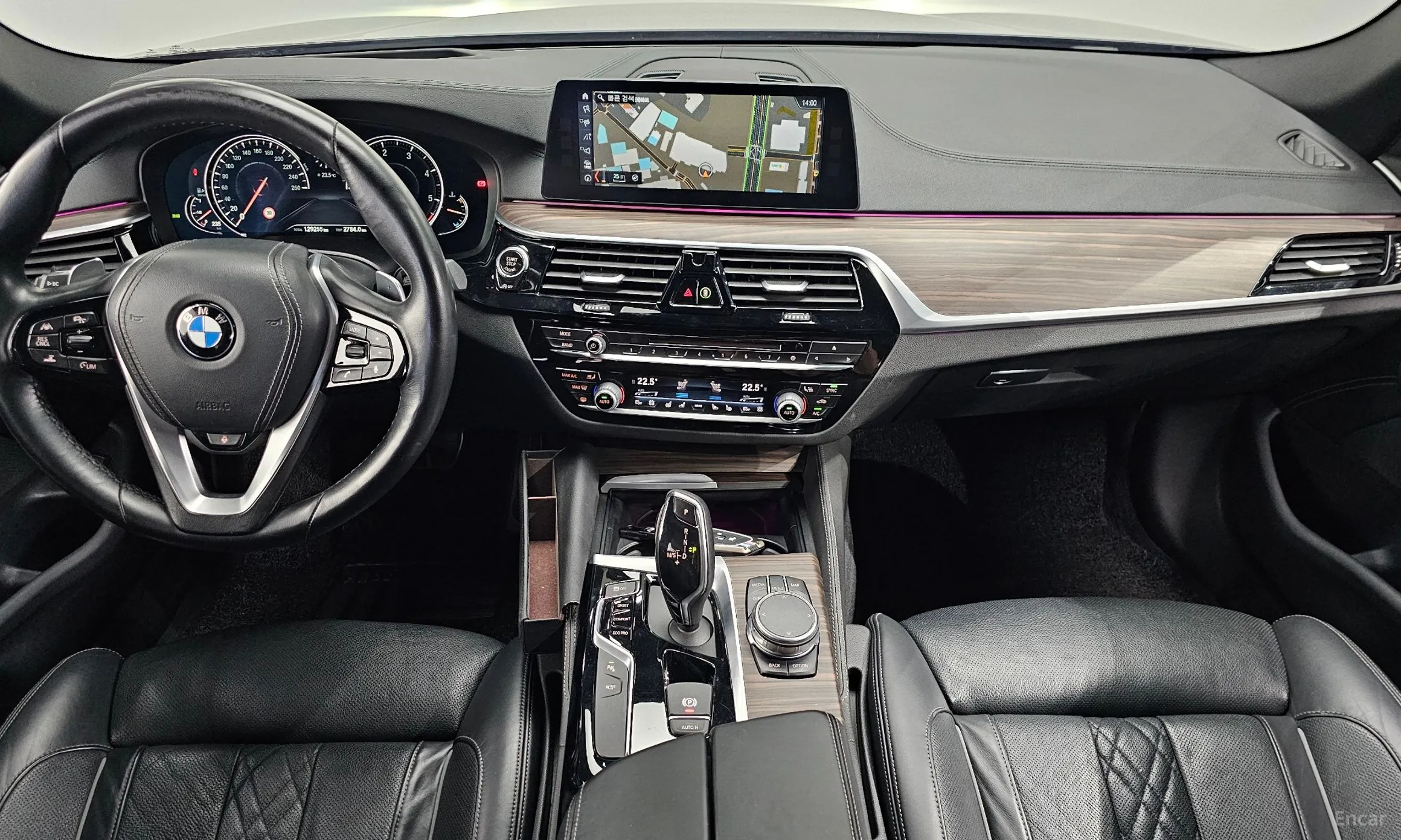 BMW 5 Series (G30) превью 4