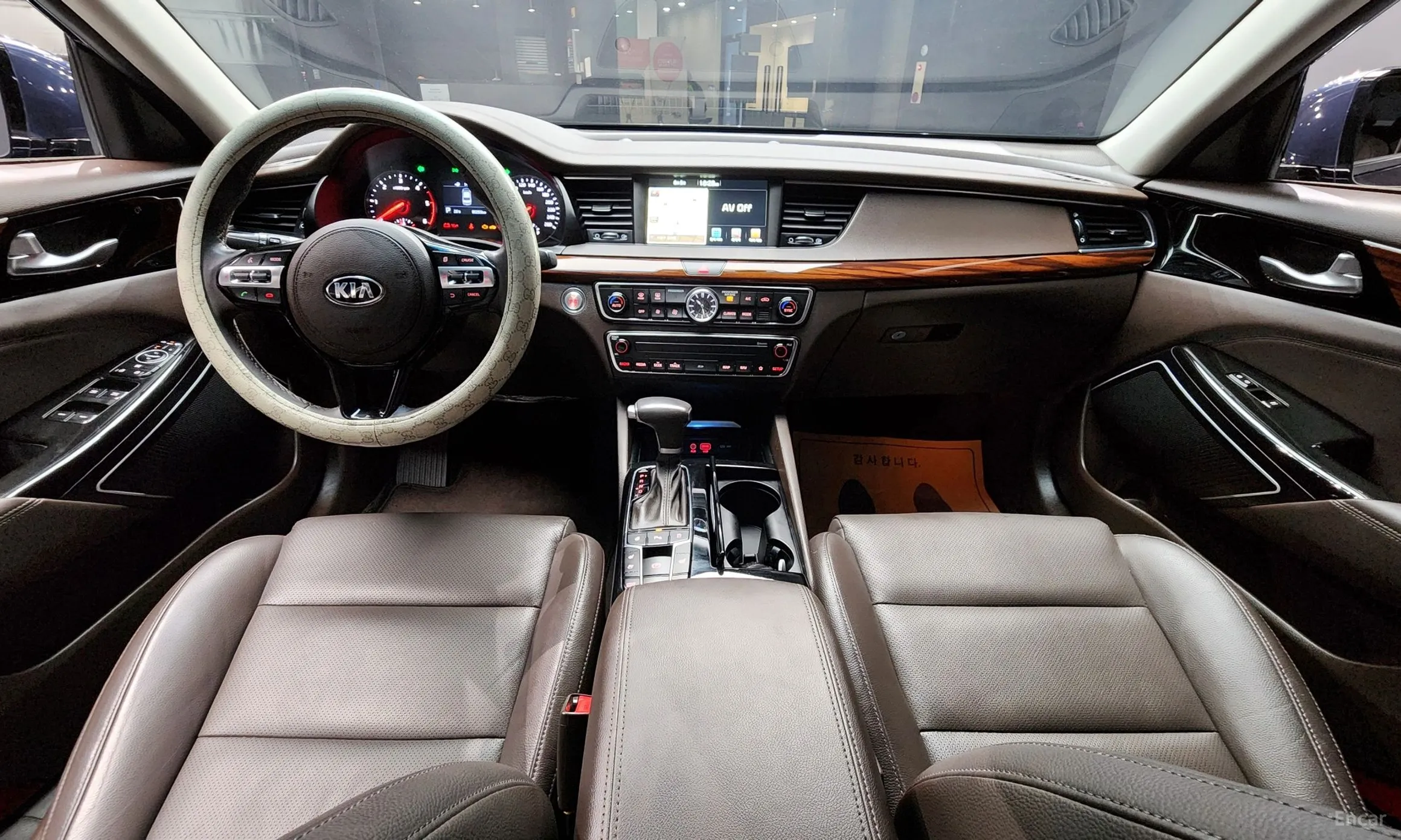 Kia K7 превью 4
