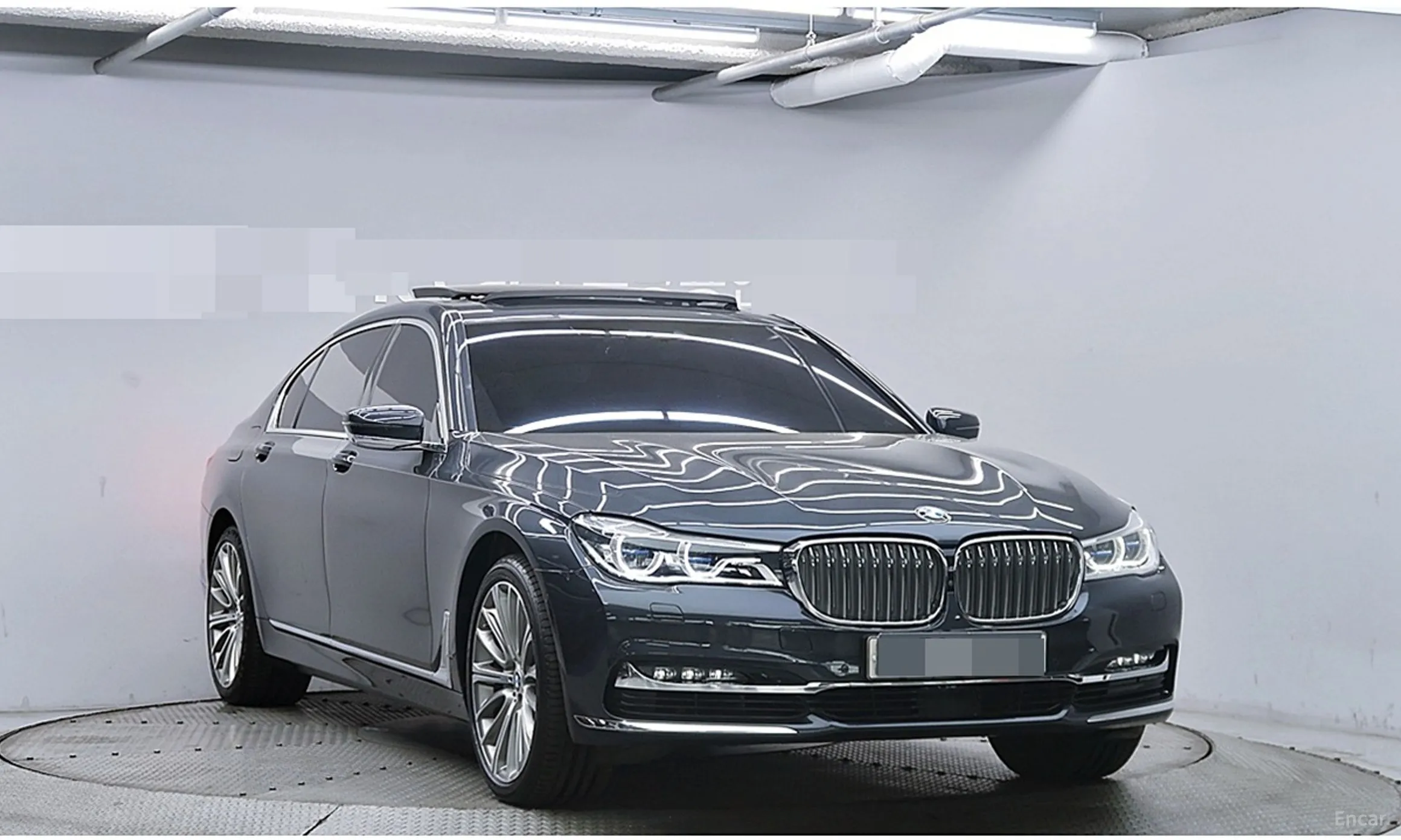 BMW 7 Series (G11) превью 2