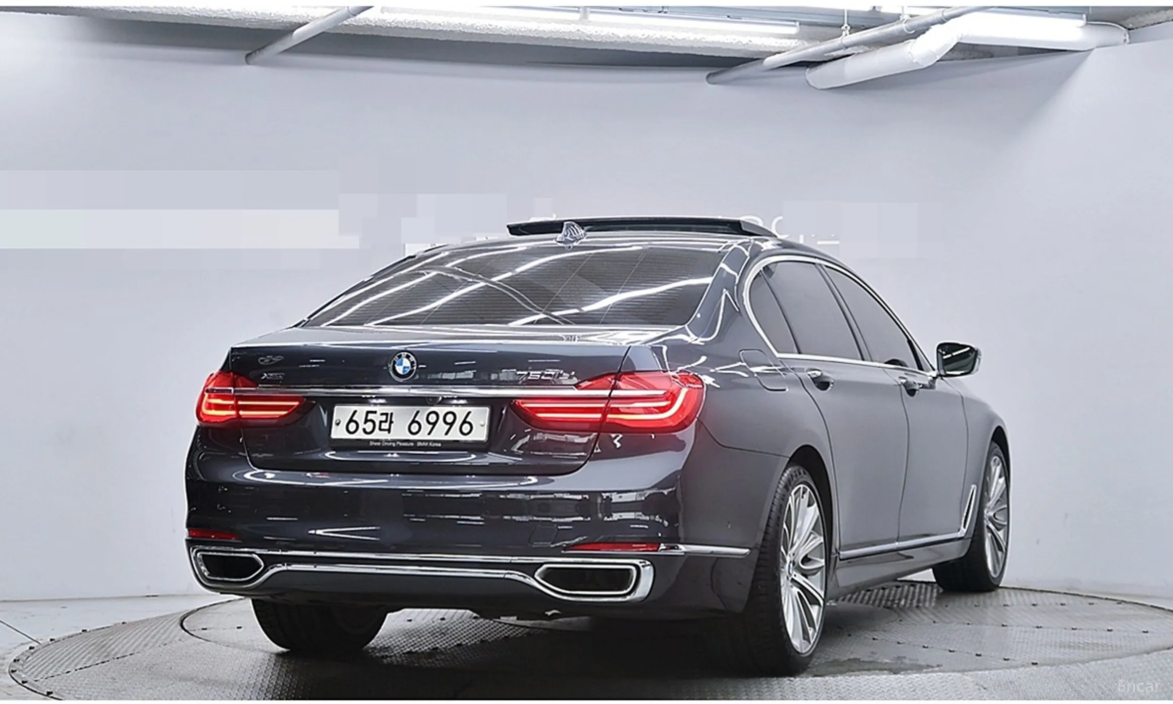 BMW 7 Series (G11) превью 3