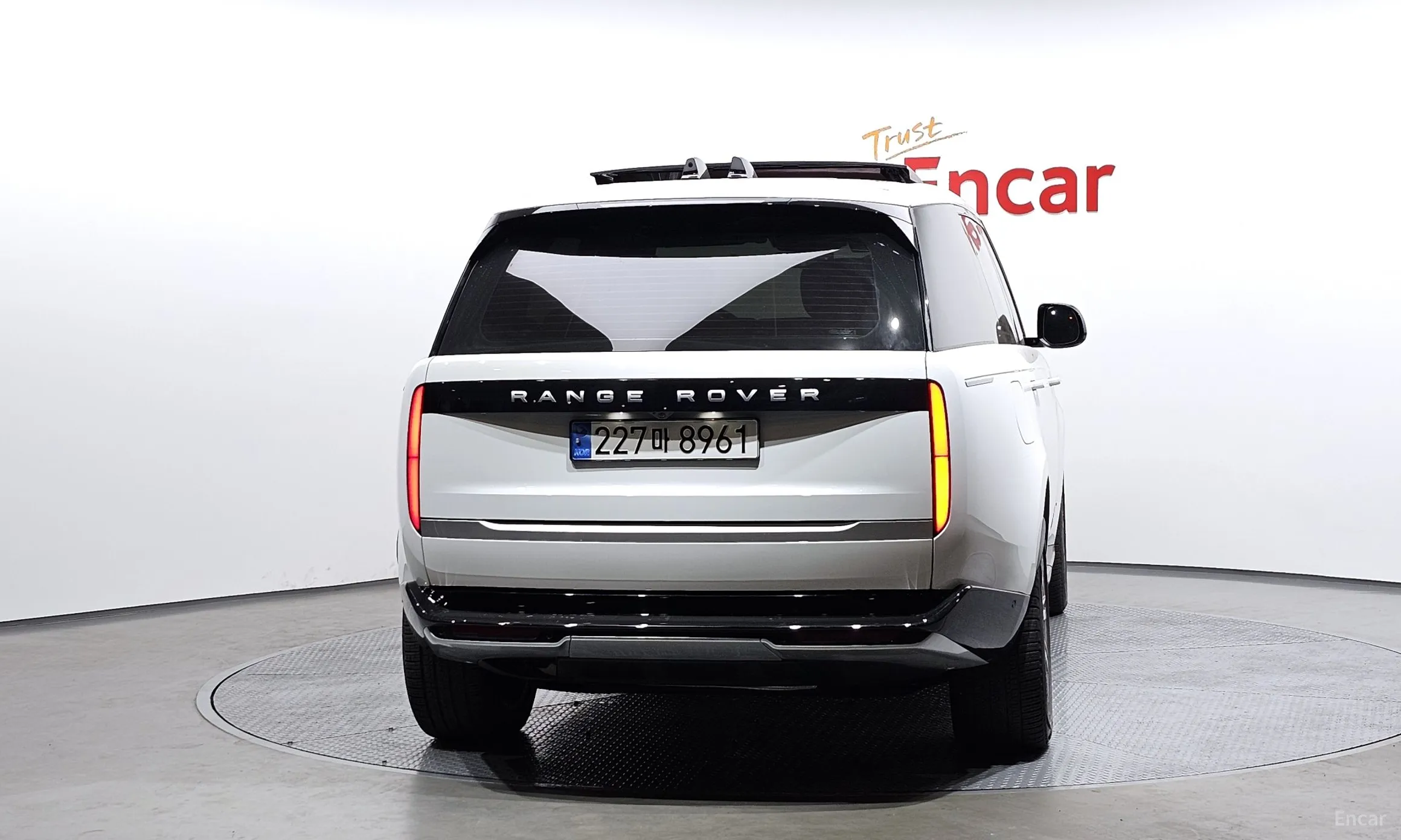 Land Rover Range Rover 5th Generation превью 3