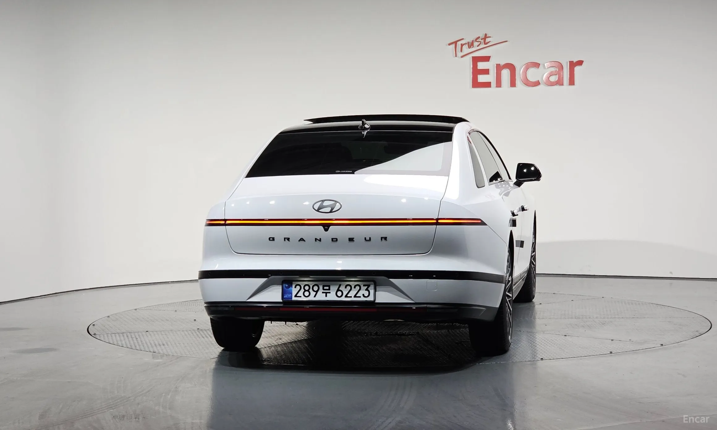 Hyundai Grandeur Hybrid (GN7) превью 3