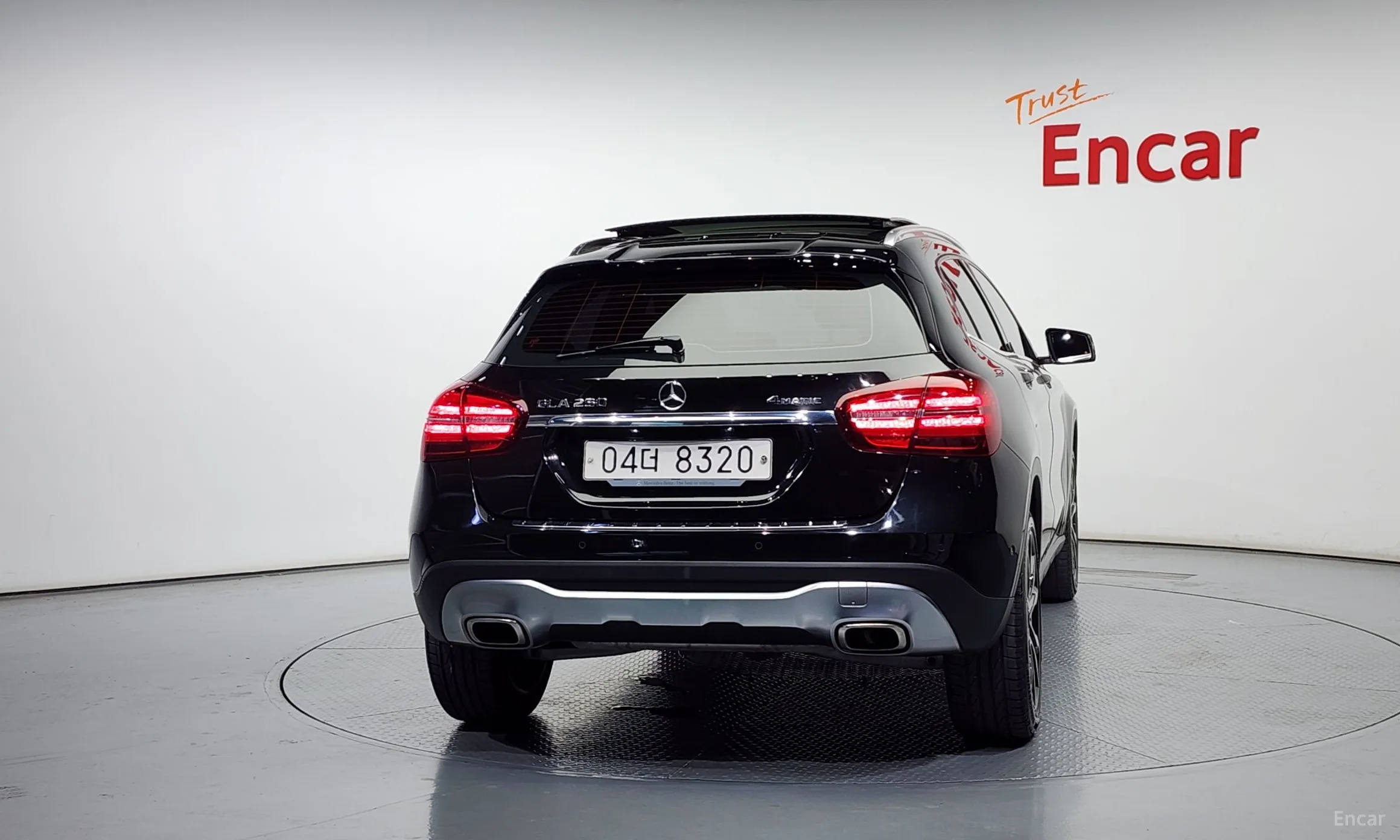 Mercedes Benz GLA-Class X156 превью 3