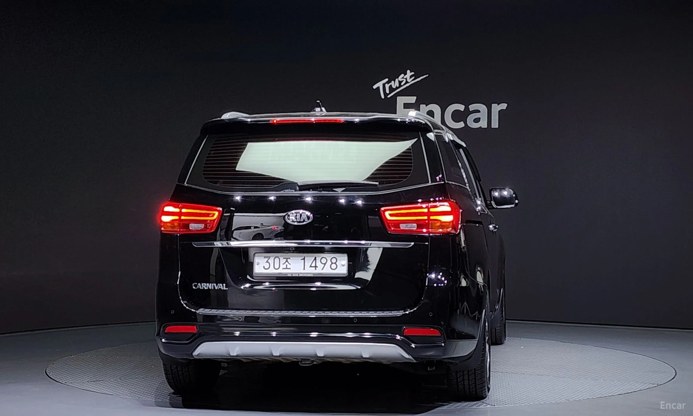 Kia Carnival превью 3