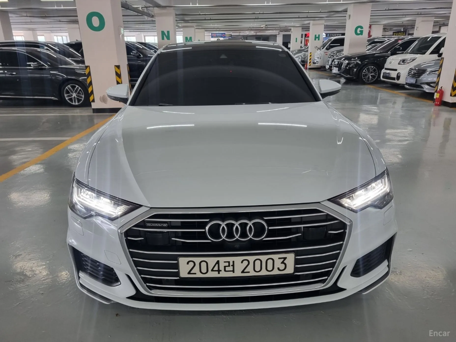 Audi A6 (C8) превью 2