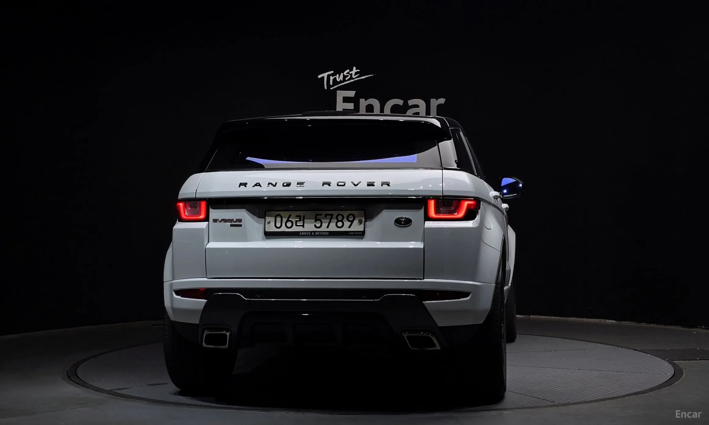 Land Rover Range Rover Evoque превью 3