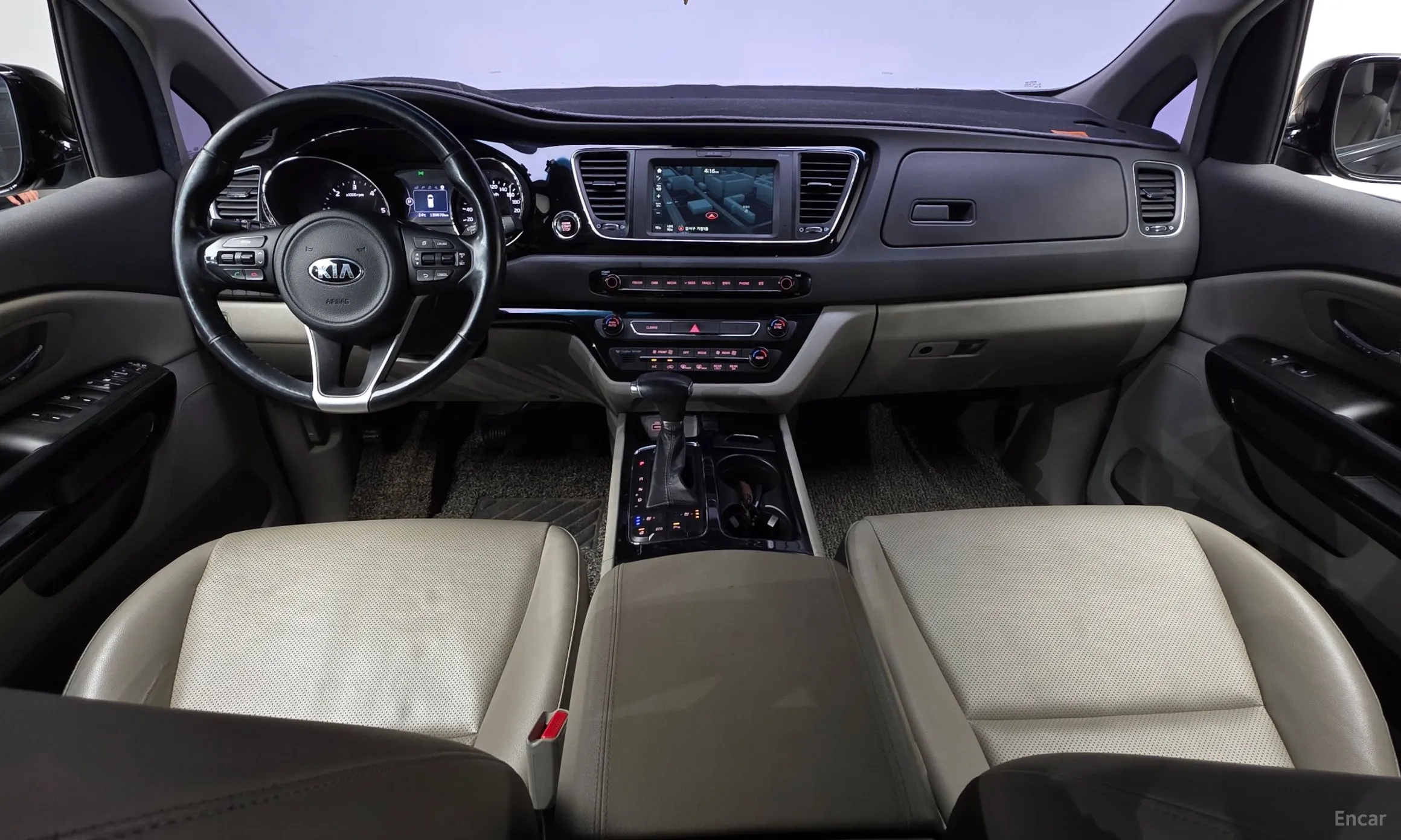 Kia Carnival превью 4