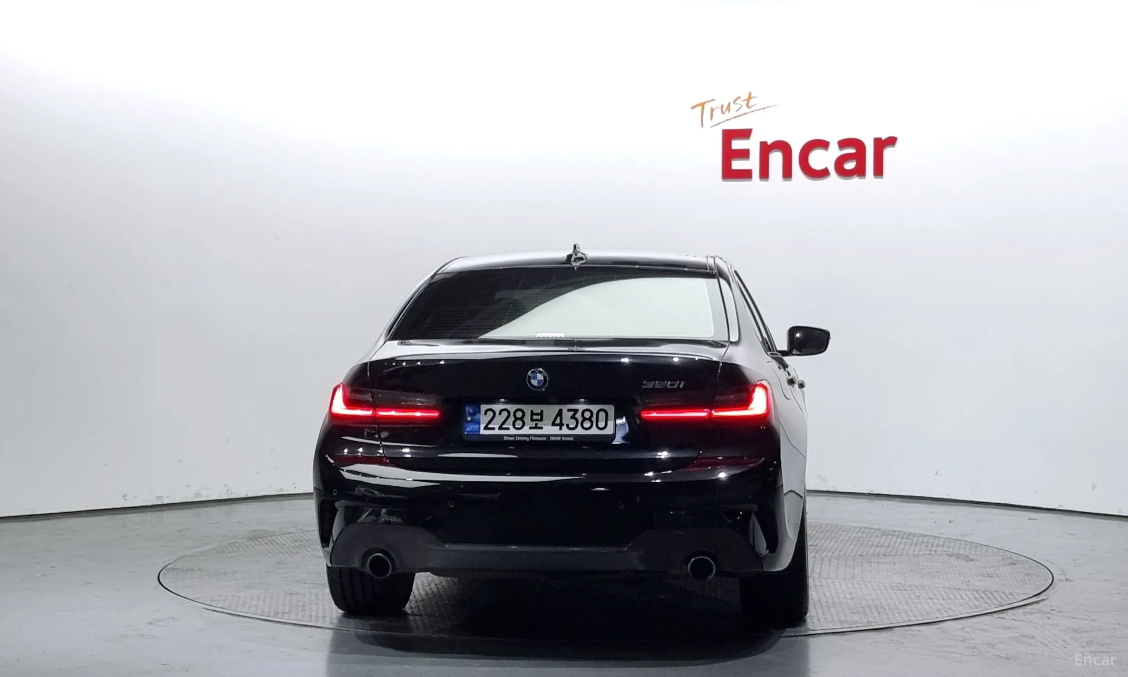 BMW 3 Series (G20) превью 3