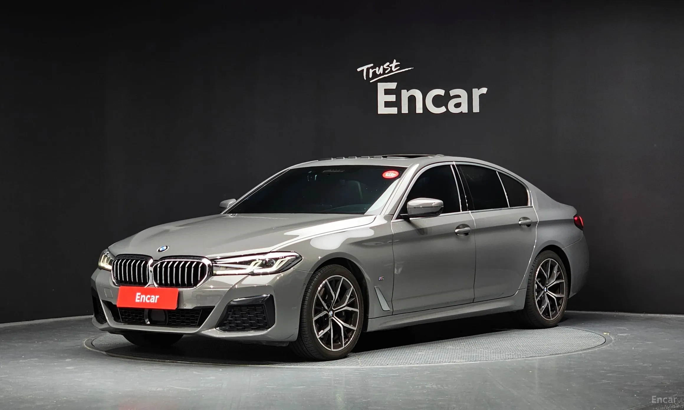 BMW 5 Series (G30)