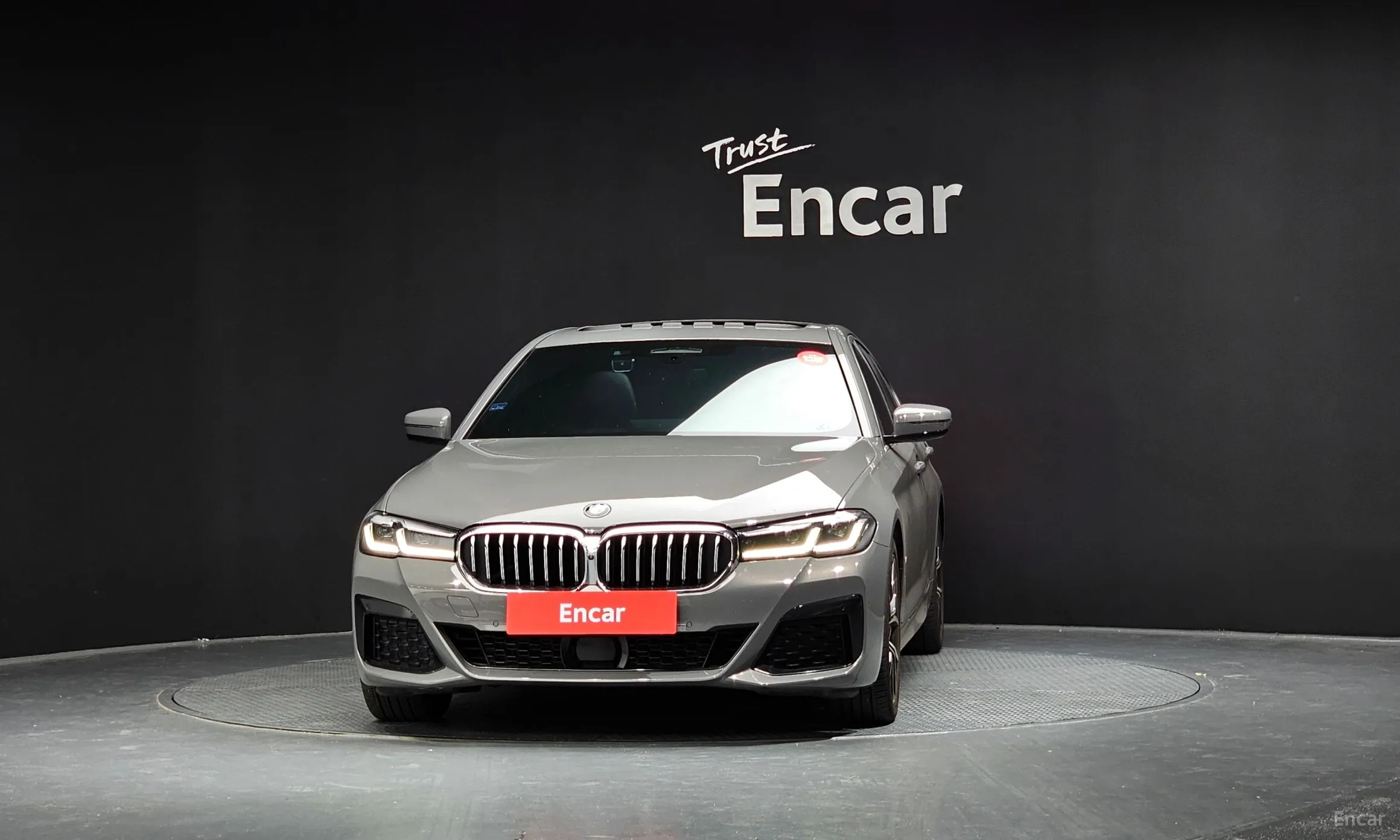 BMW 5 Series (G30)