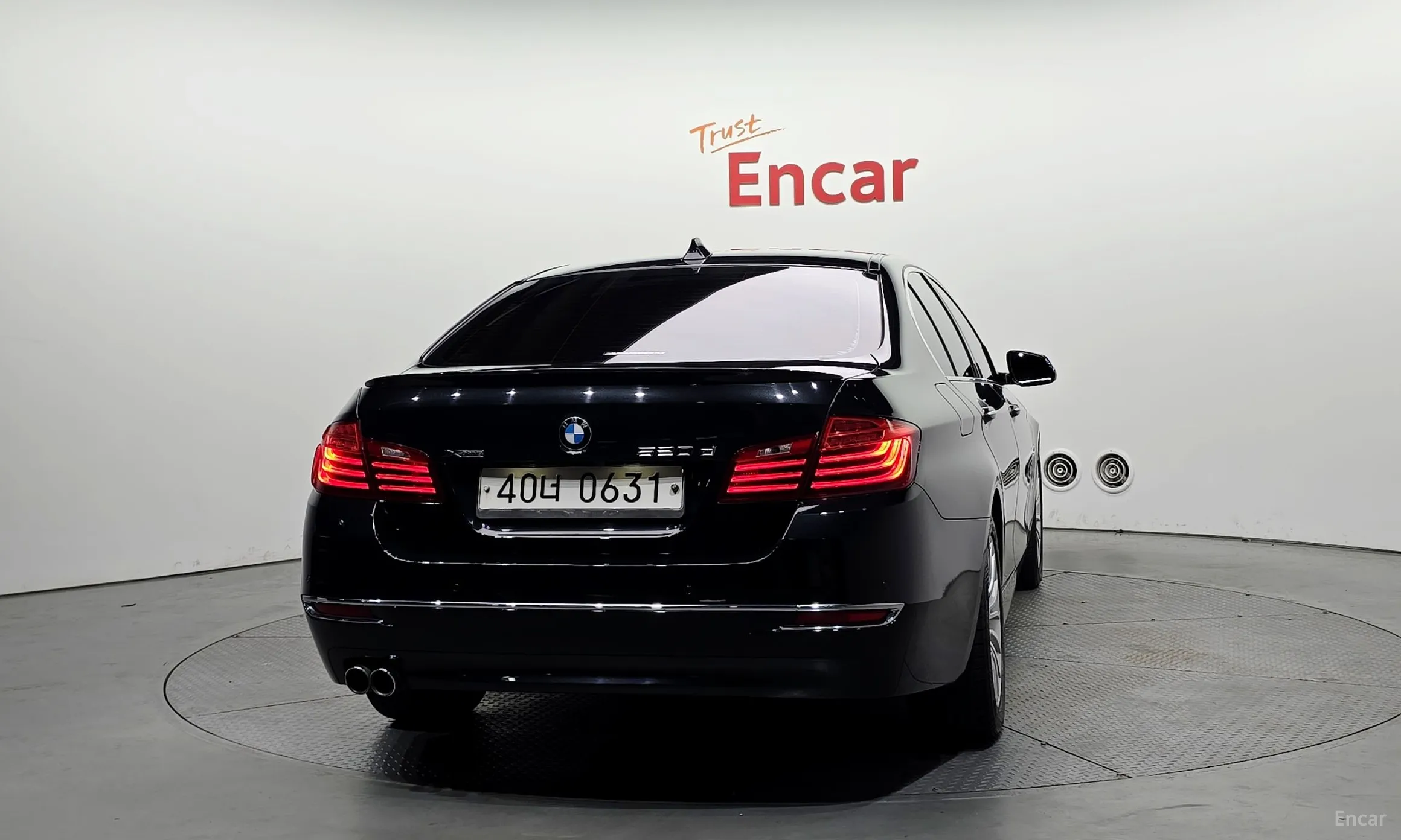 BMW 5 Series (F10) превью 3