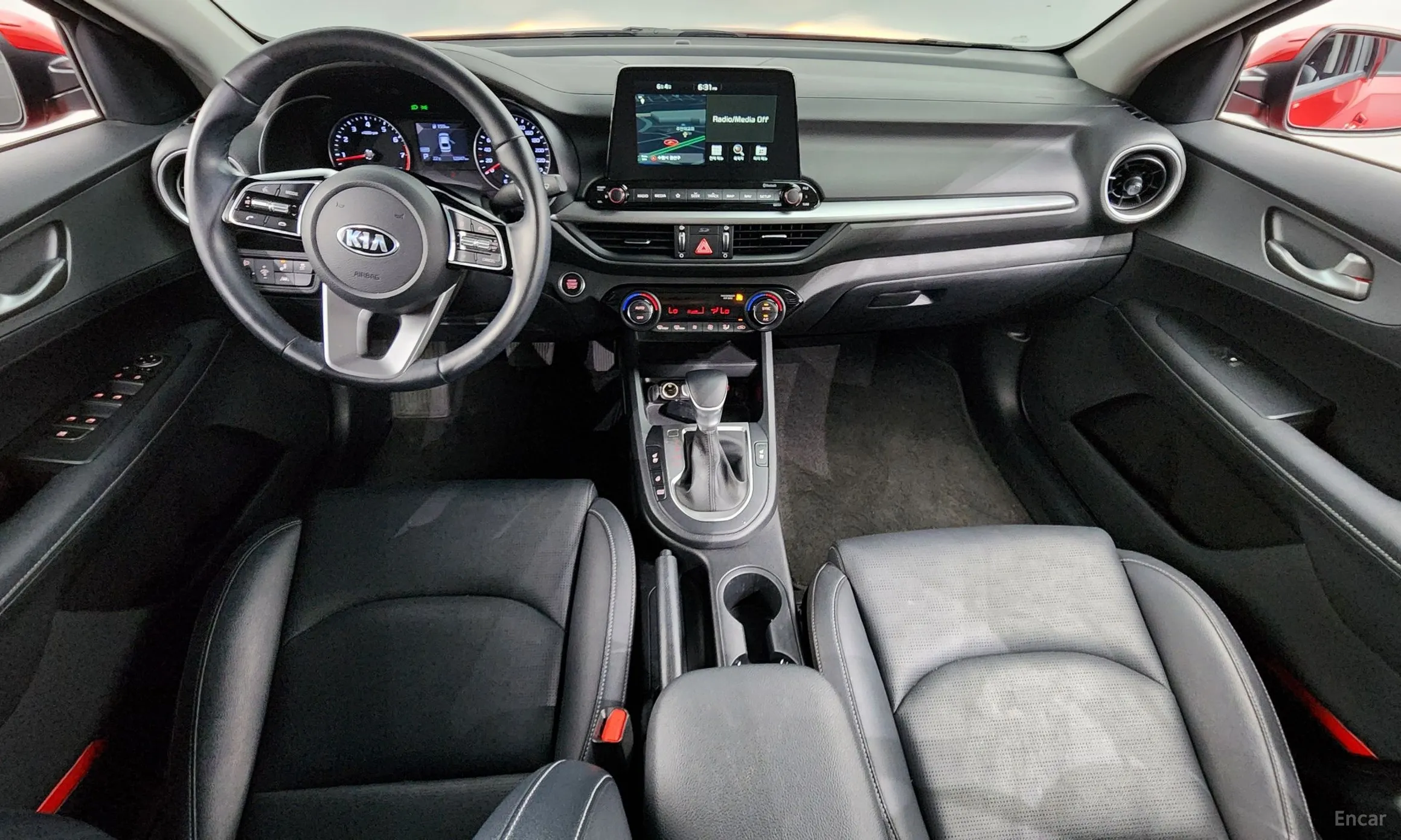Kia K3 превью 4