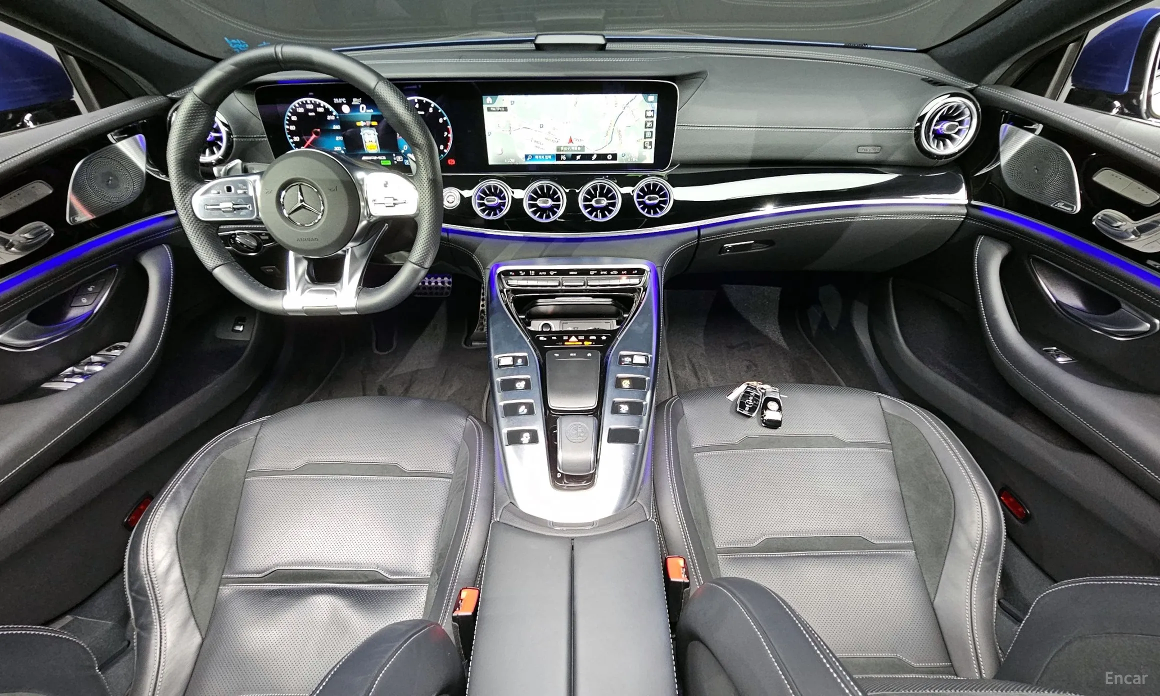 Mercedes Benz AMG GT превью 4