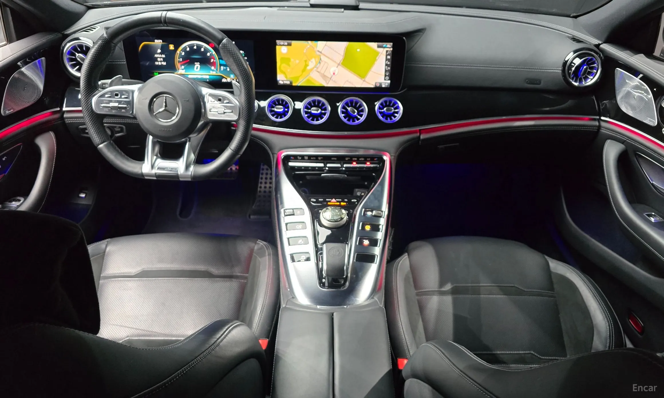 Mercedes Benz AMG GT превью 4