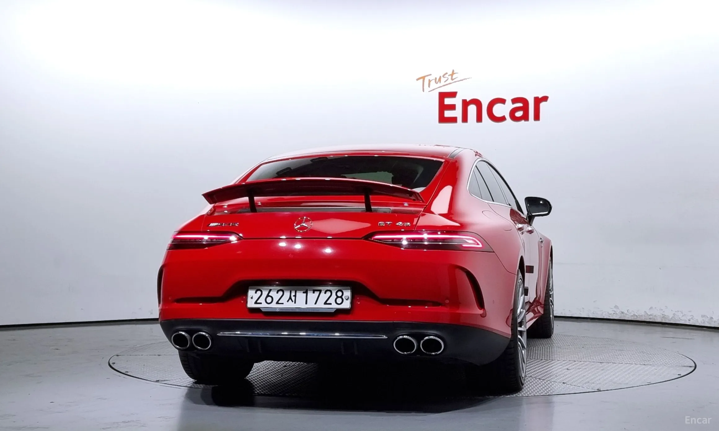 Mercedes Benz AMG GT превью 3