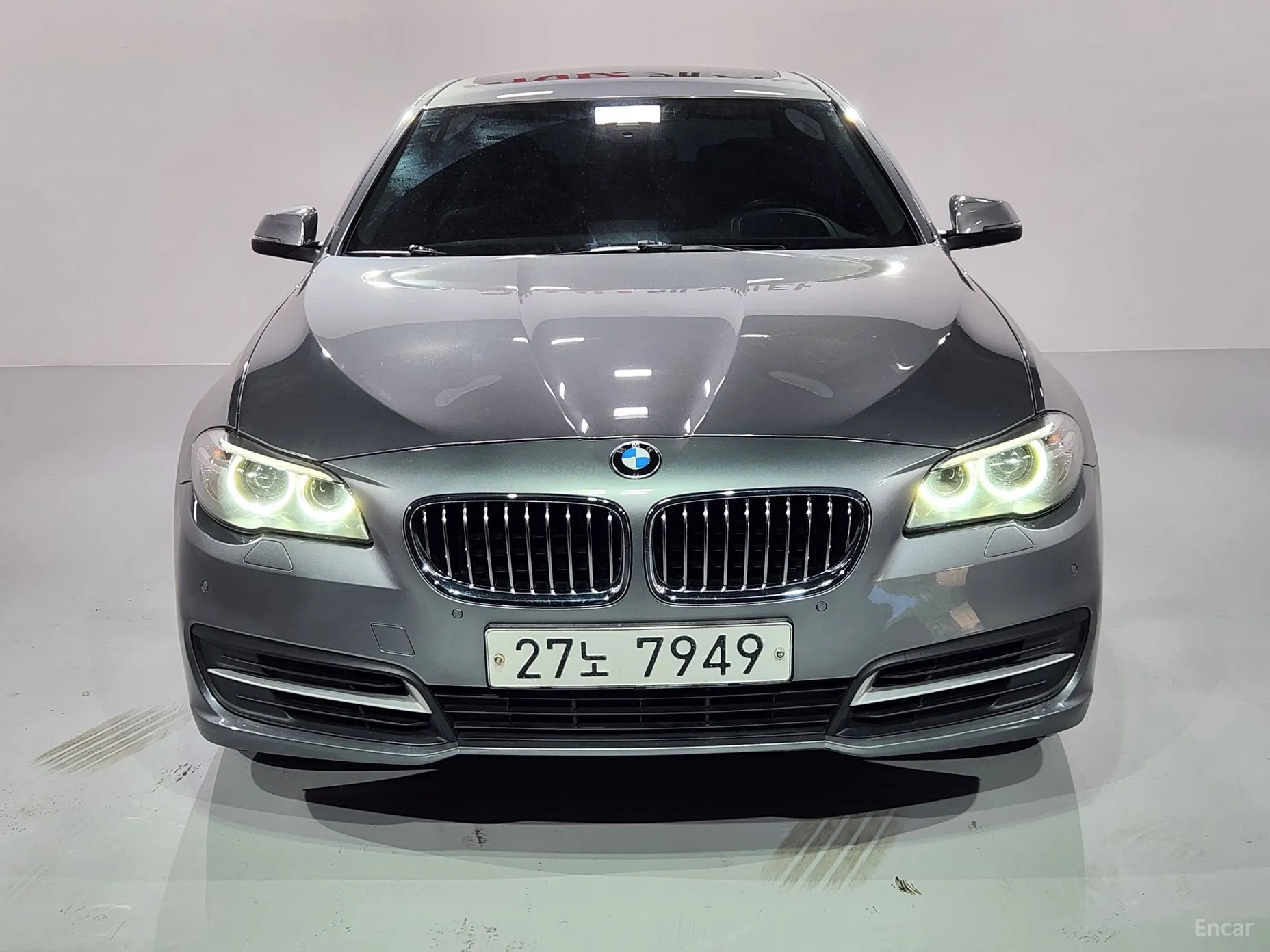 BMW 5 Series (F10) превью 2