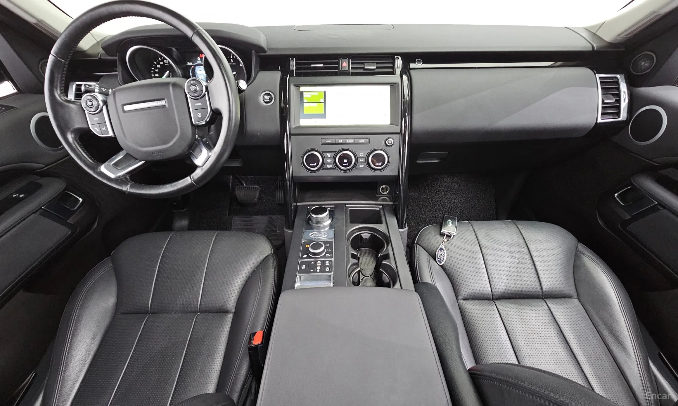 Land Rover Discovery 5 превью 4