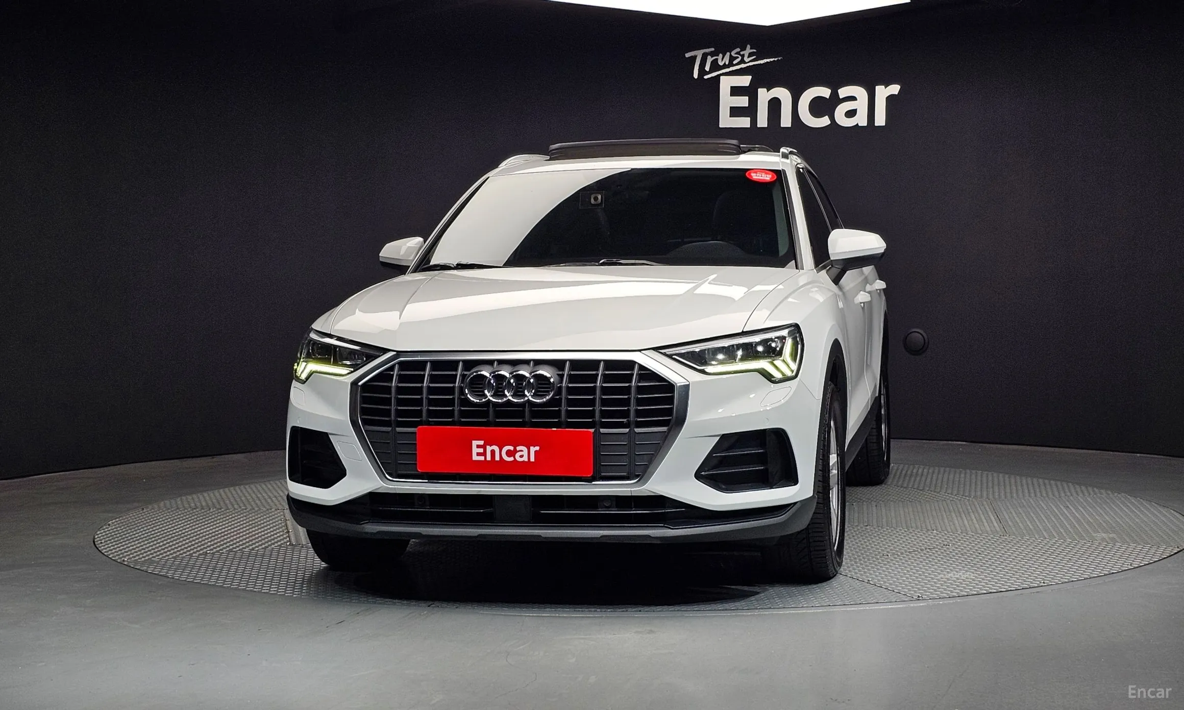 Audi Q3 (F3)