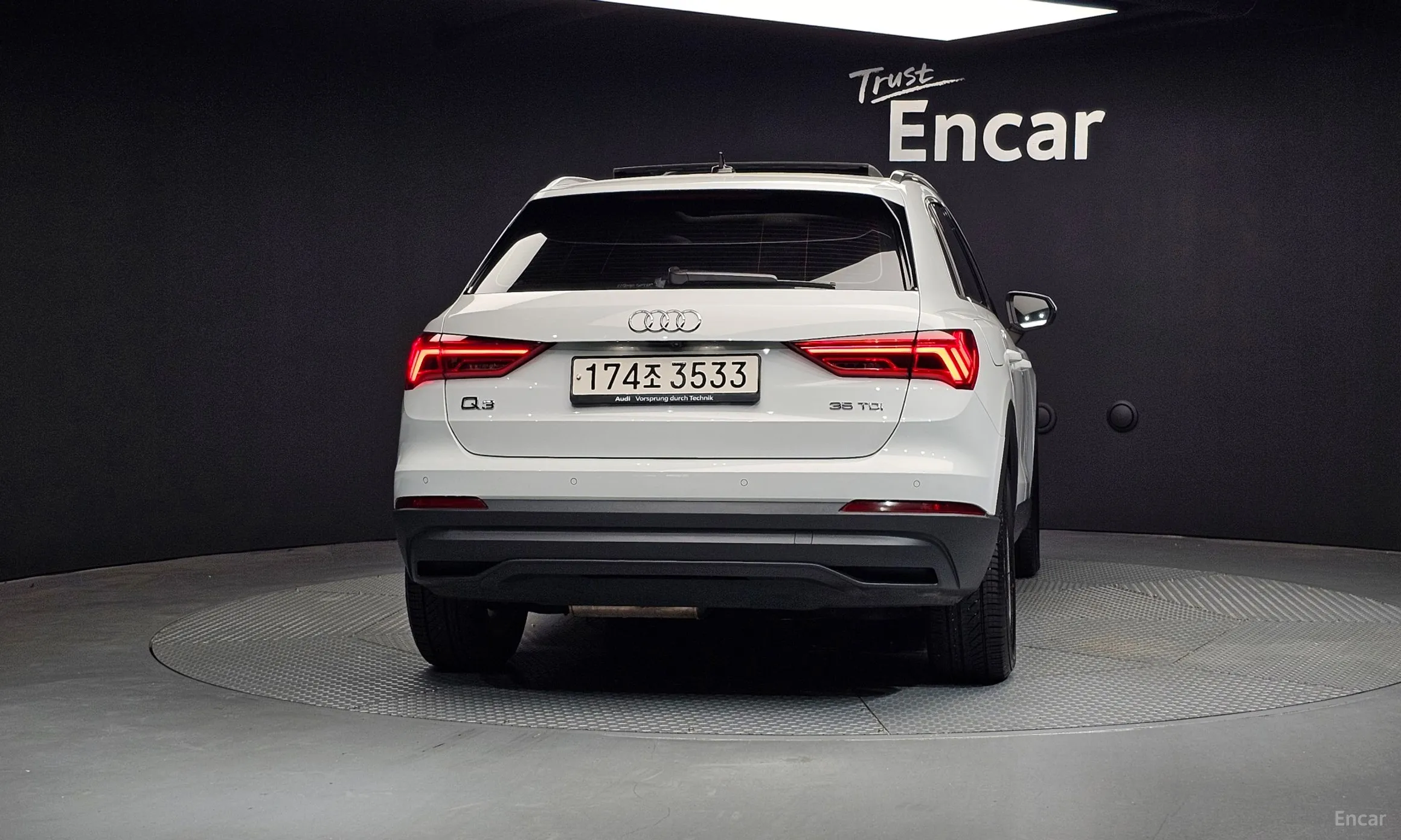 Audi Q3 (F3) превью 3