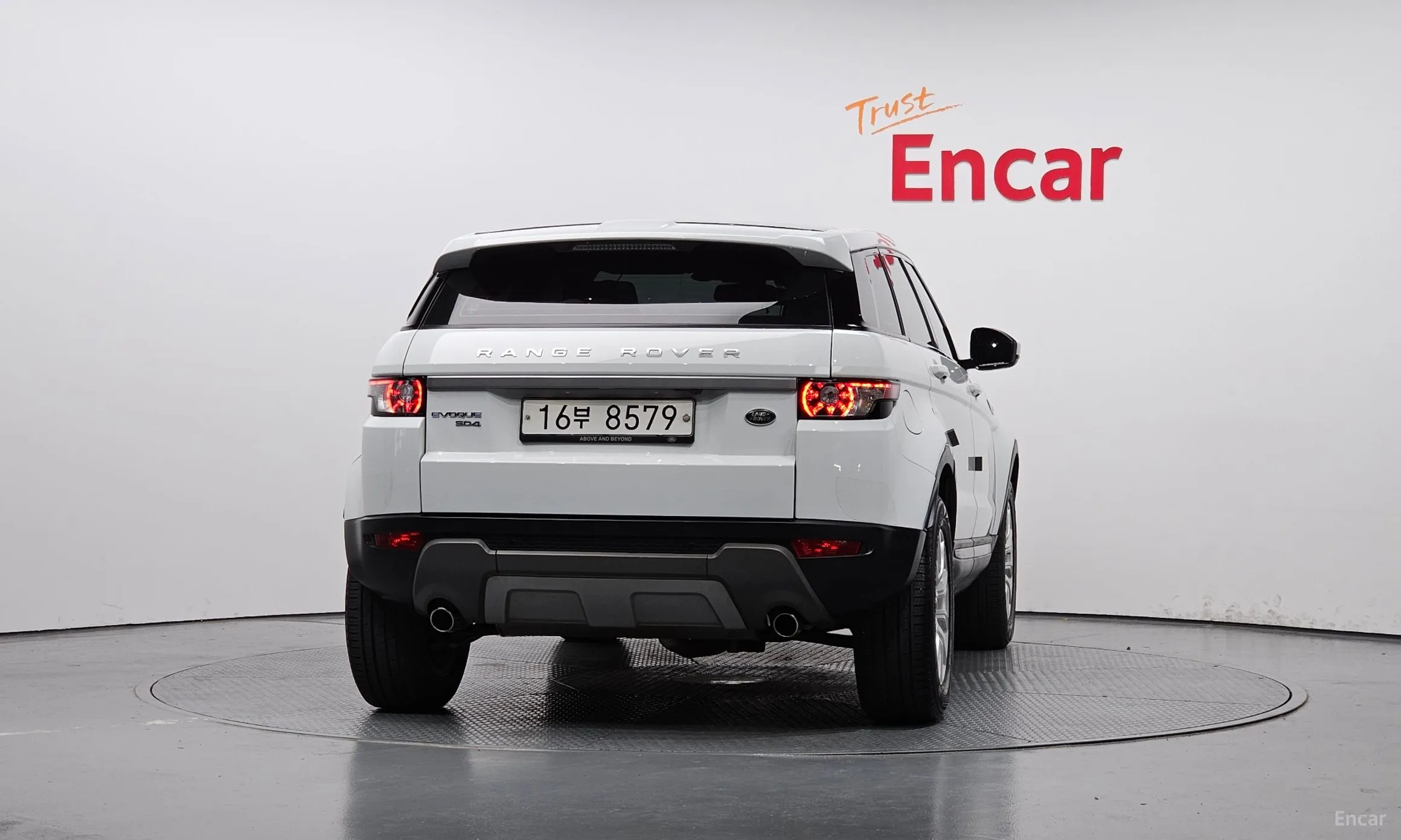 Land Rover Range Rover Evoque превью 3
