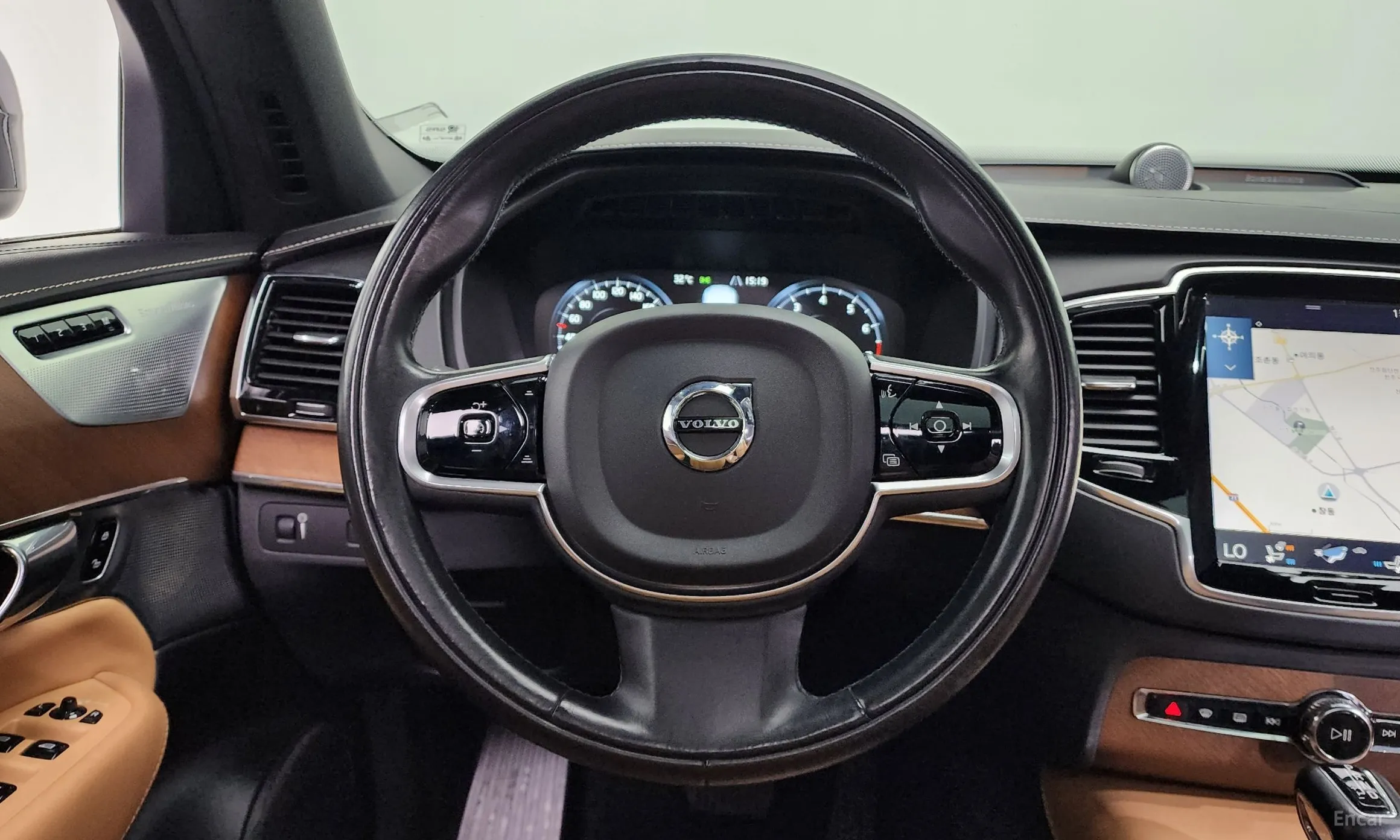 Volvo XC90 Gen 2 превью 15
