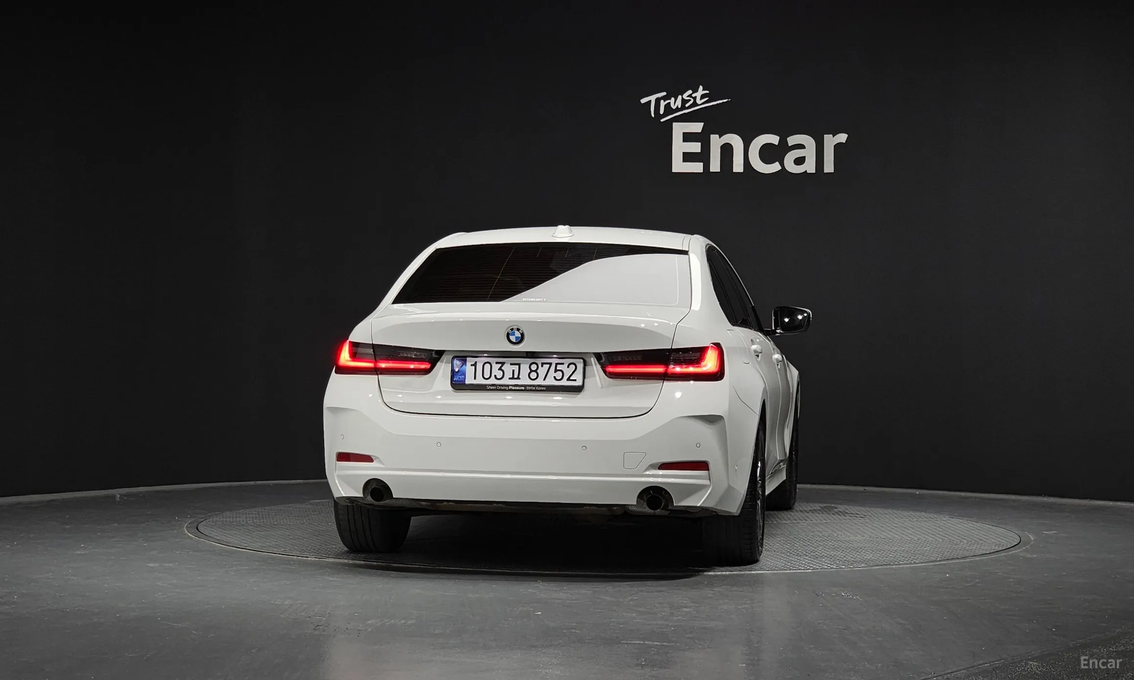 BMW 3 Series (G20) превью 3