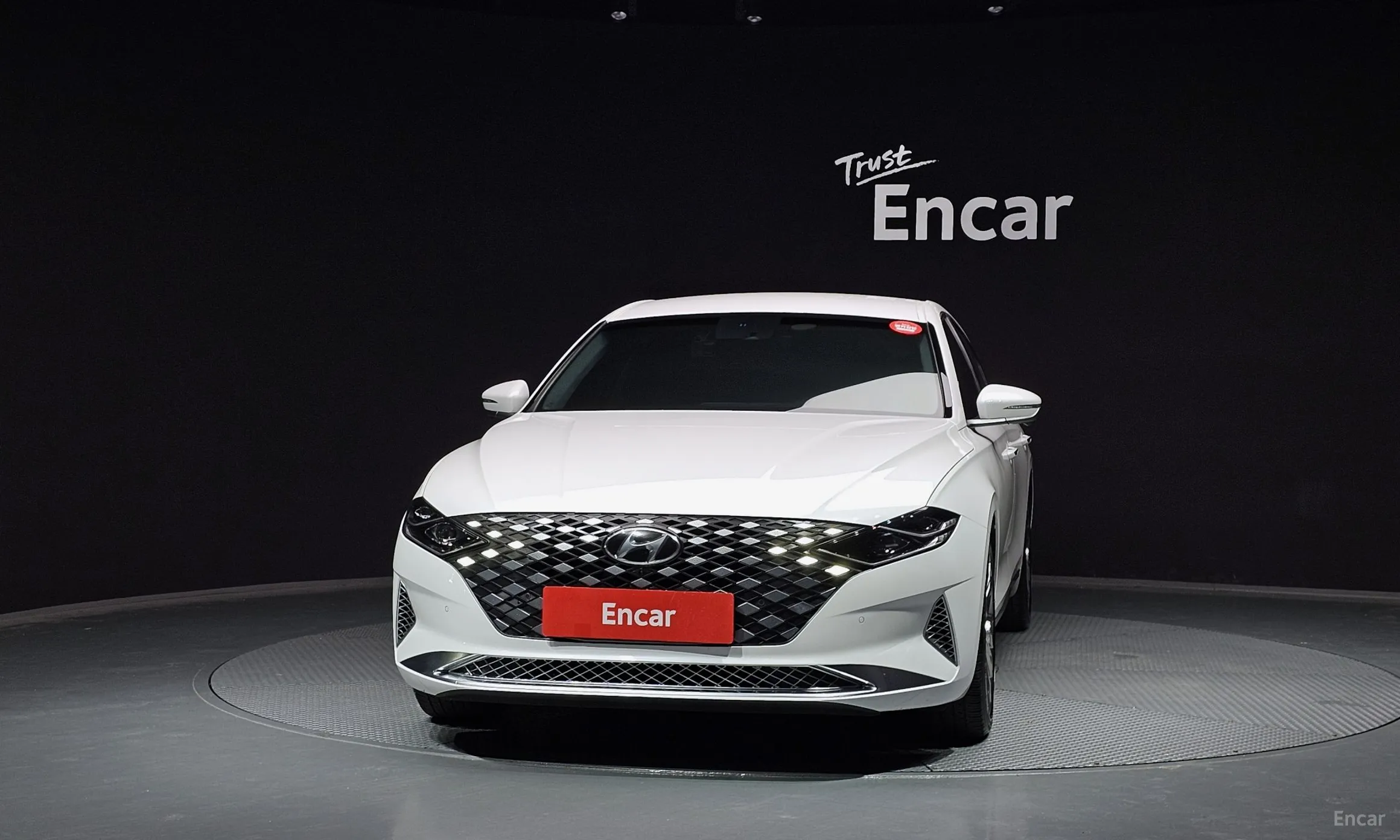 Hyundai Grandeur IG превью 2