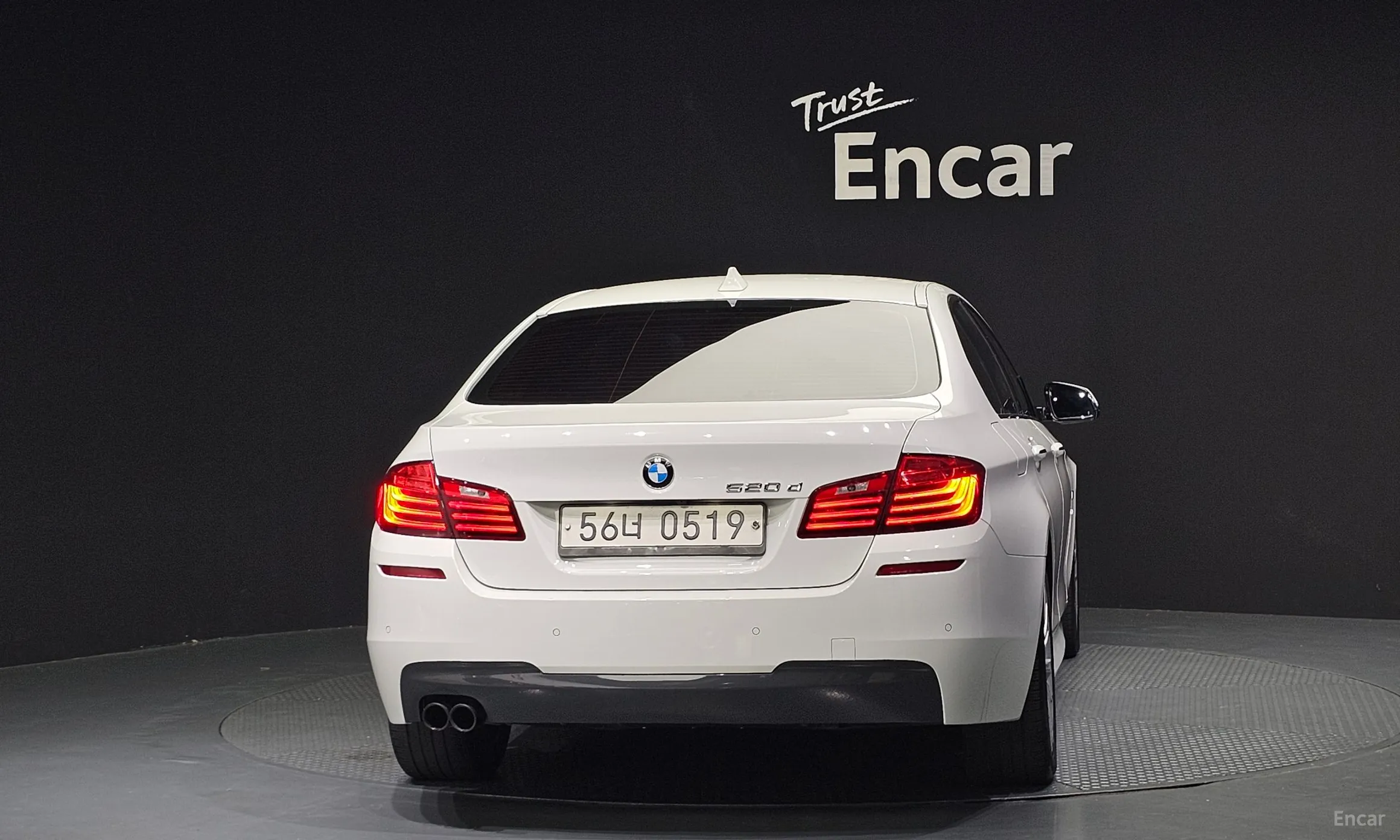 BMW 5 Series (F10) превью 3