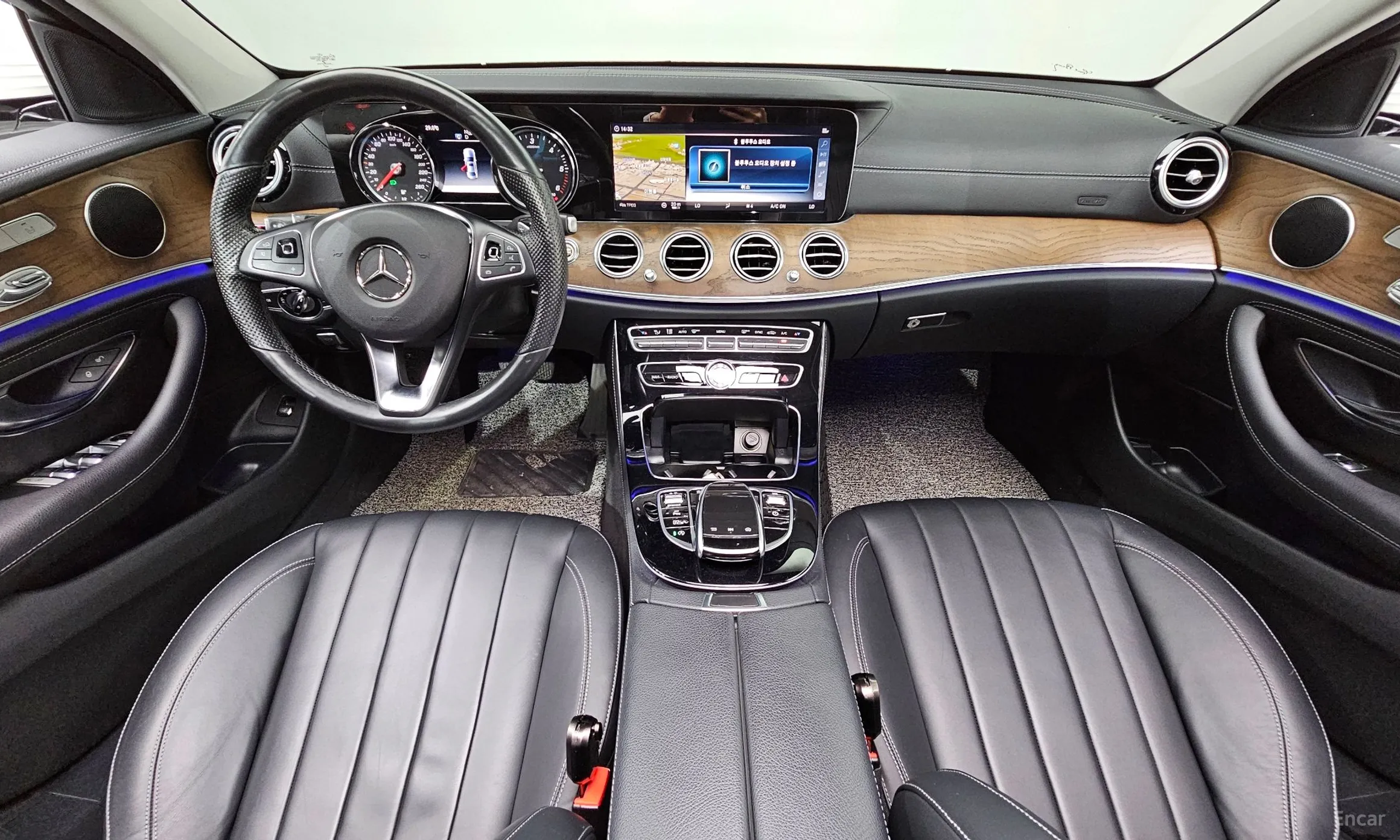 Mercedes Benz E-Class W213 превью 4
