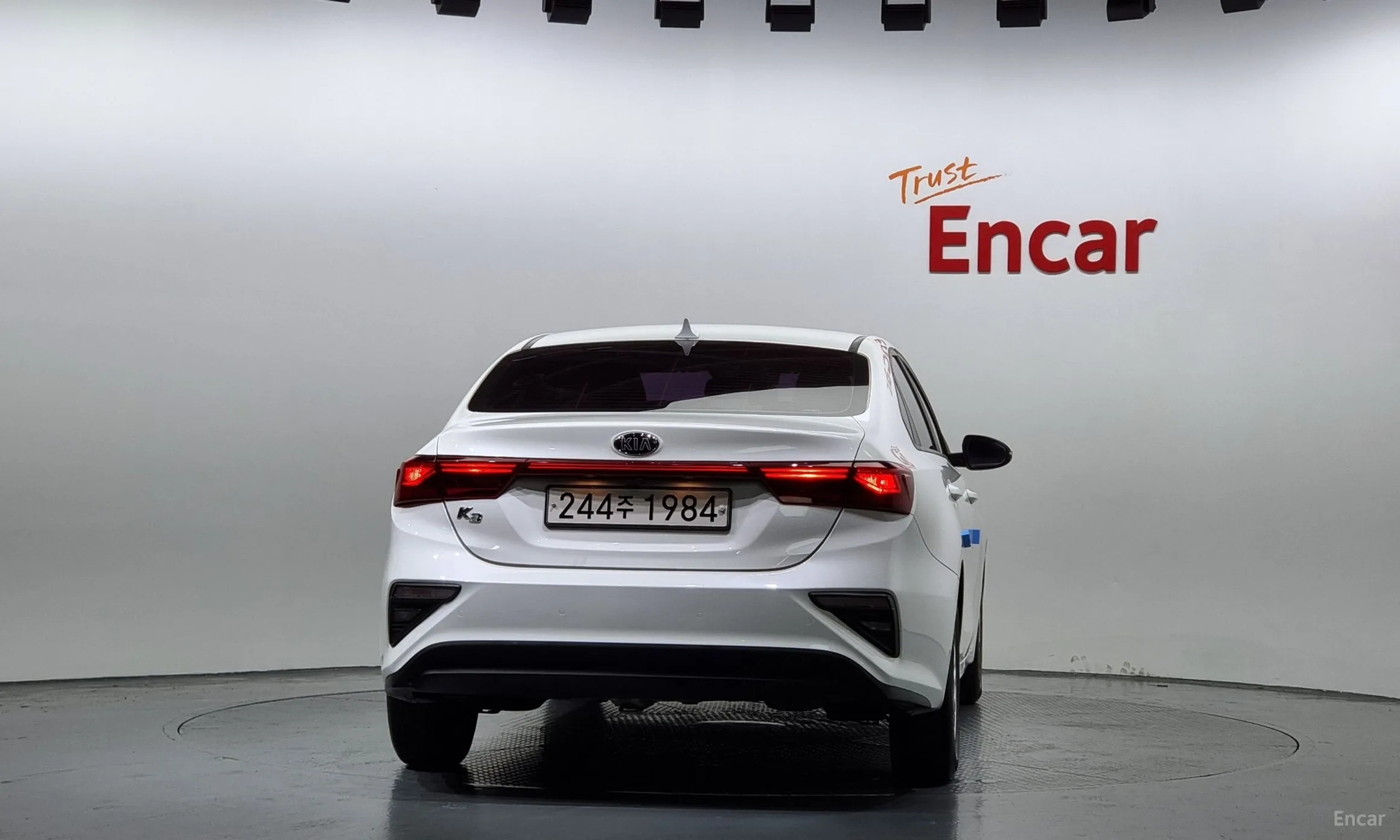 Kia K3 превью 3