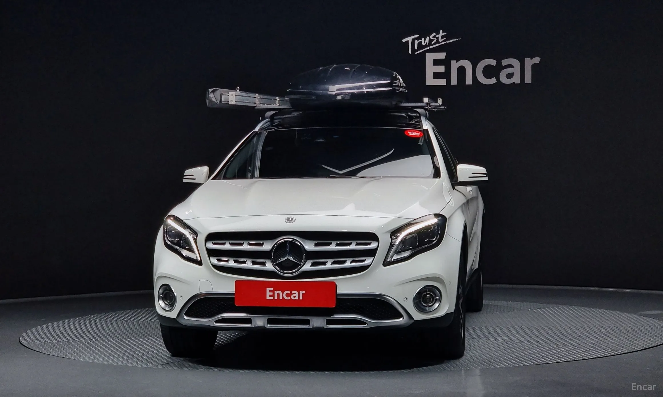 Mercedes Benz GLA-Class X156