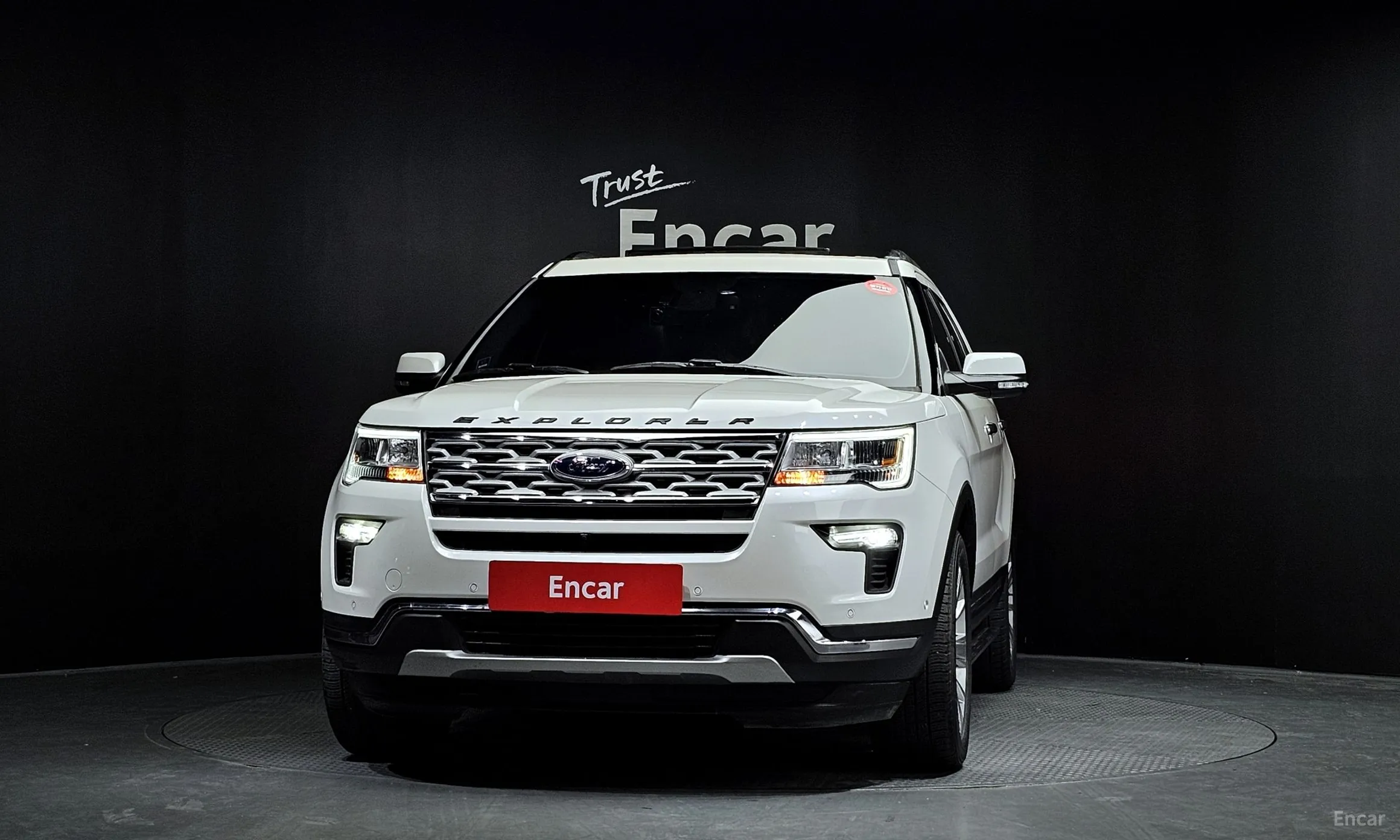 Ford Explorer превью 3
