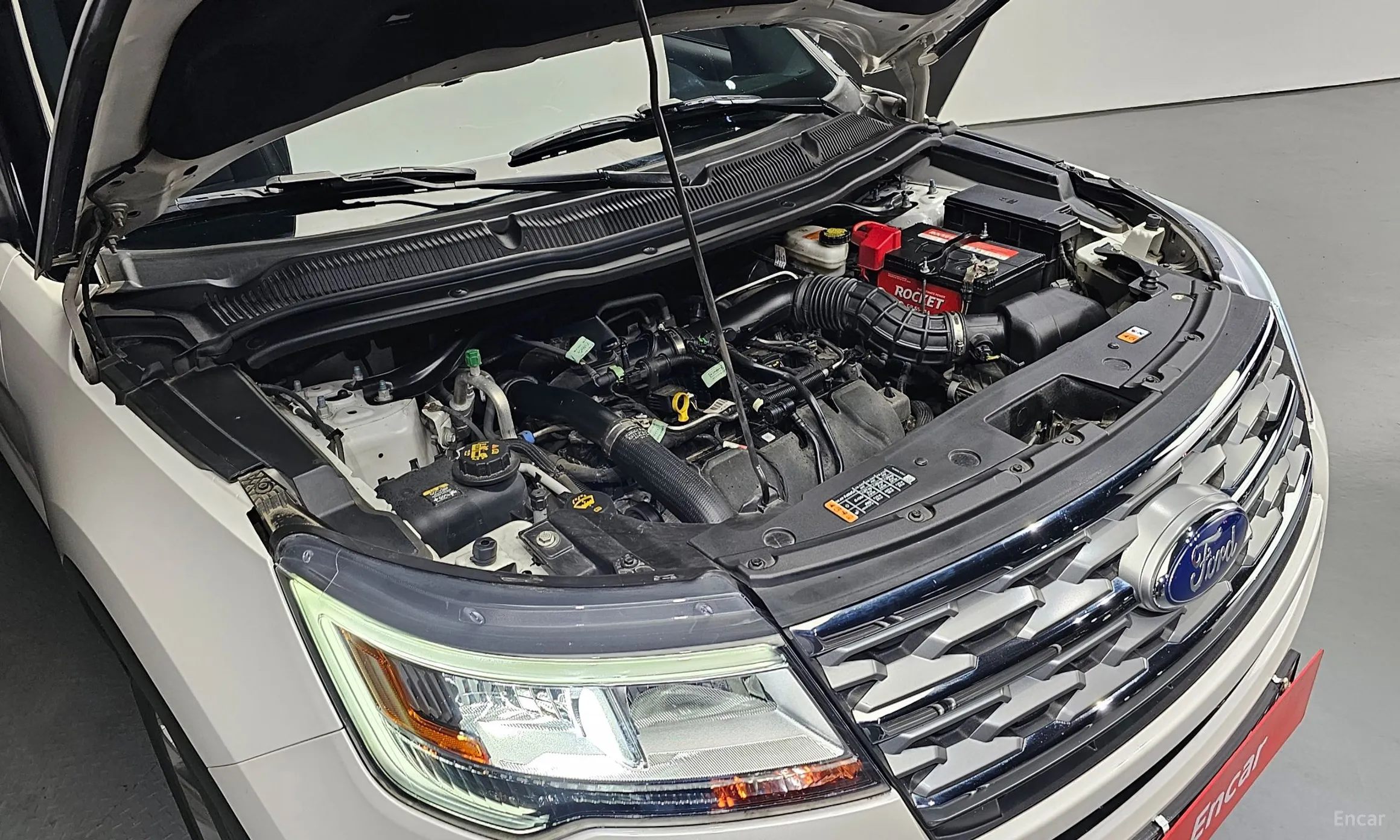 Ford Explorer превью 6