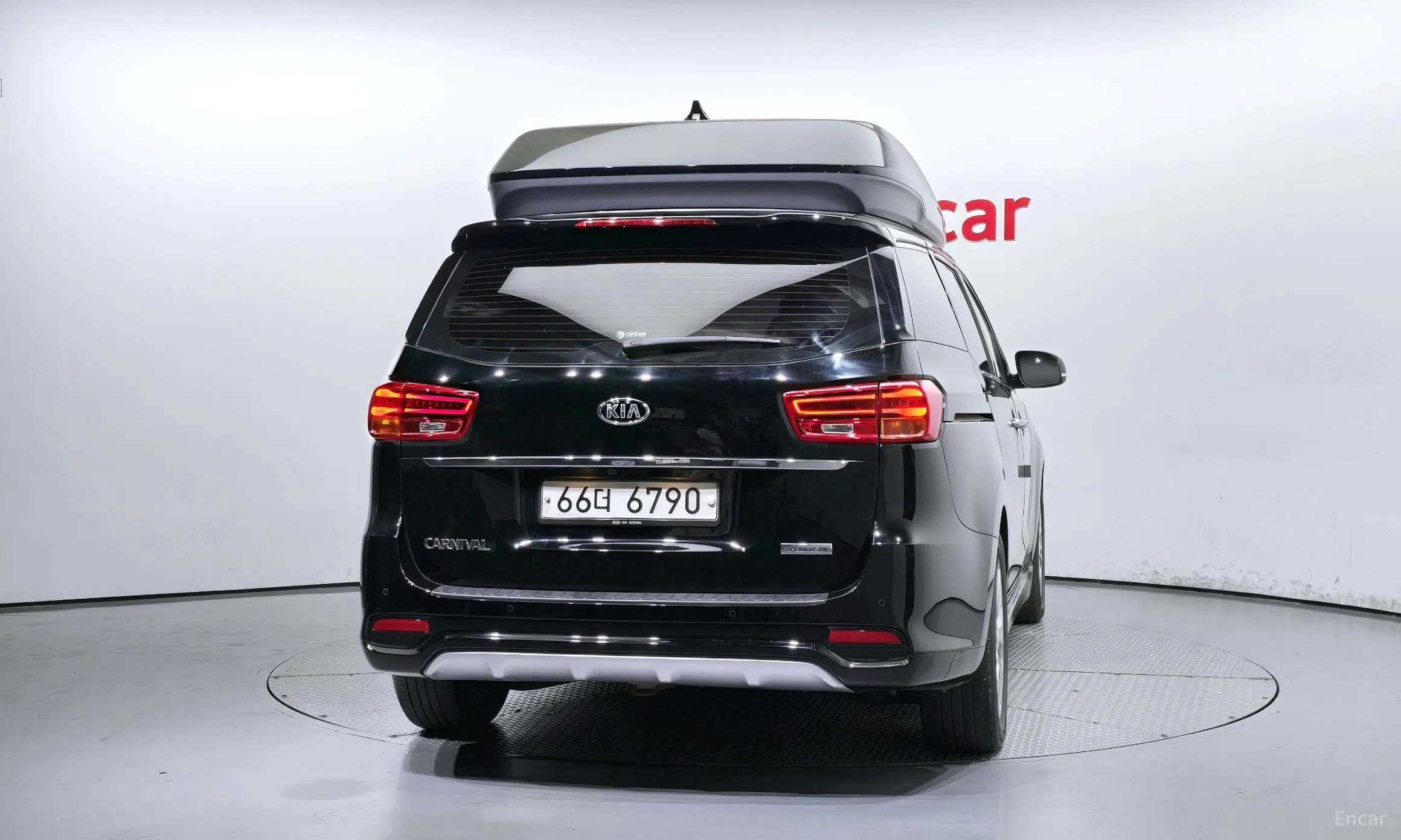 Kia Carnival превью 3