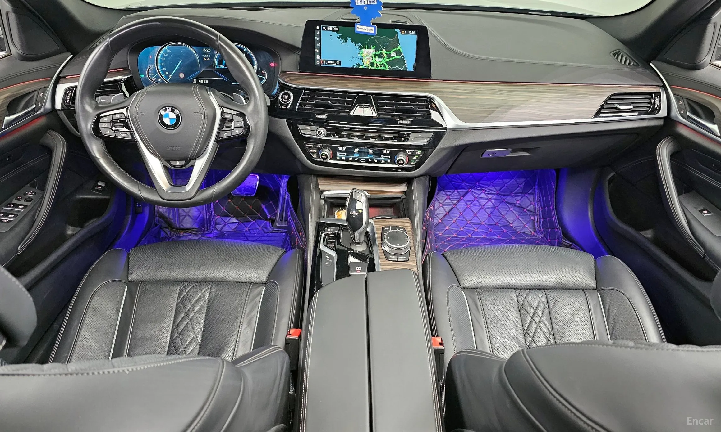 BMW 5 Series (G30) превью 4