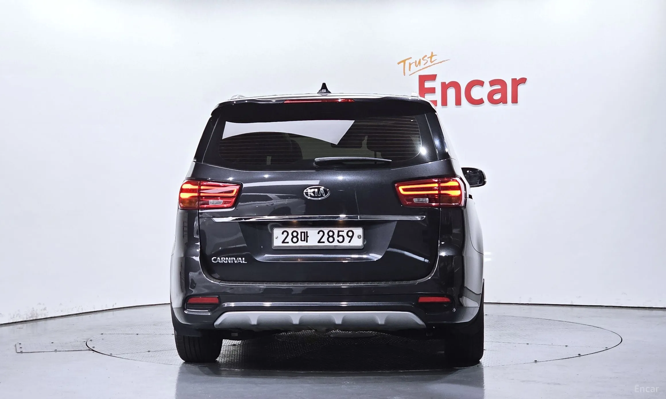 Kia Carnival превью 3