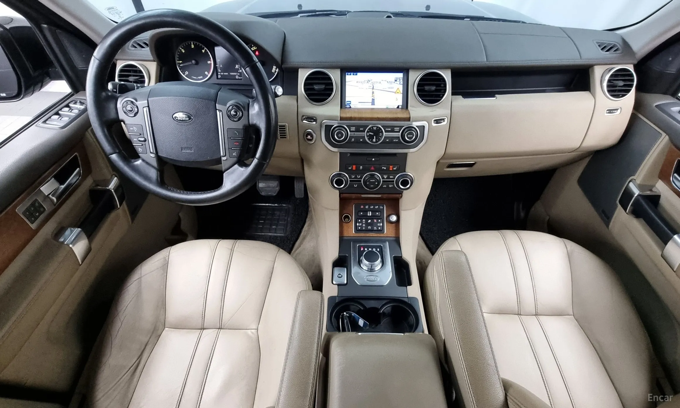 Land Rover Discovery 4 превью 4