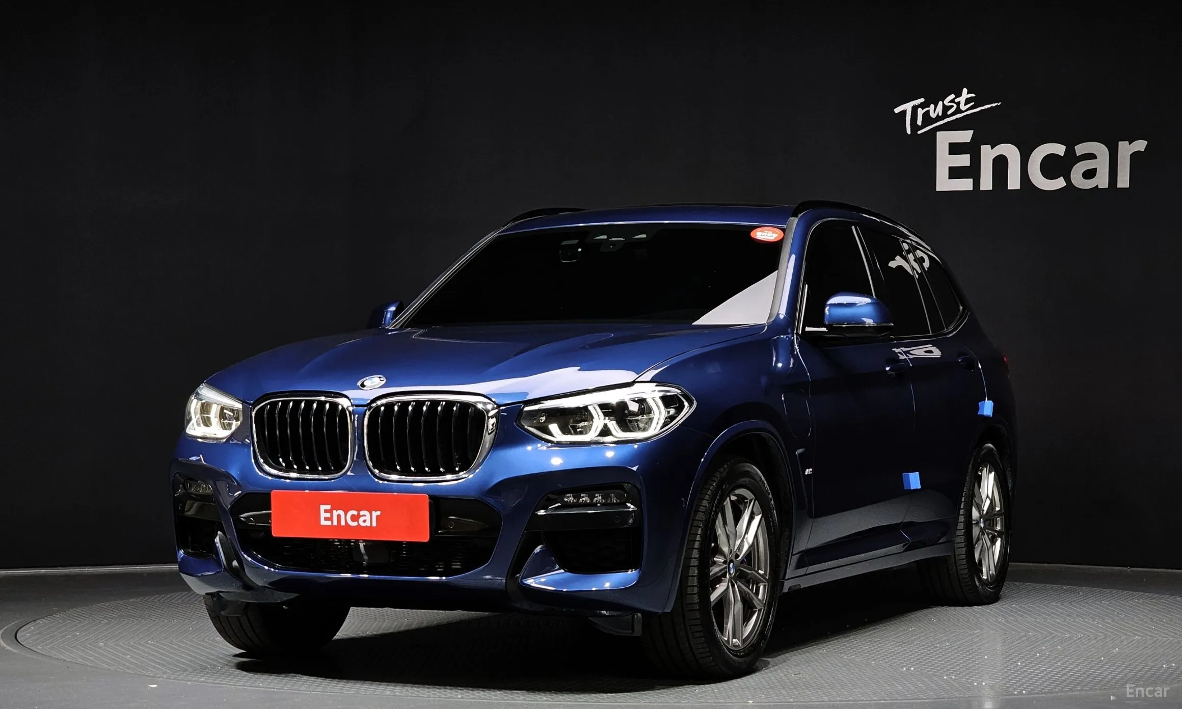 X3 (G01)