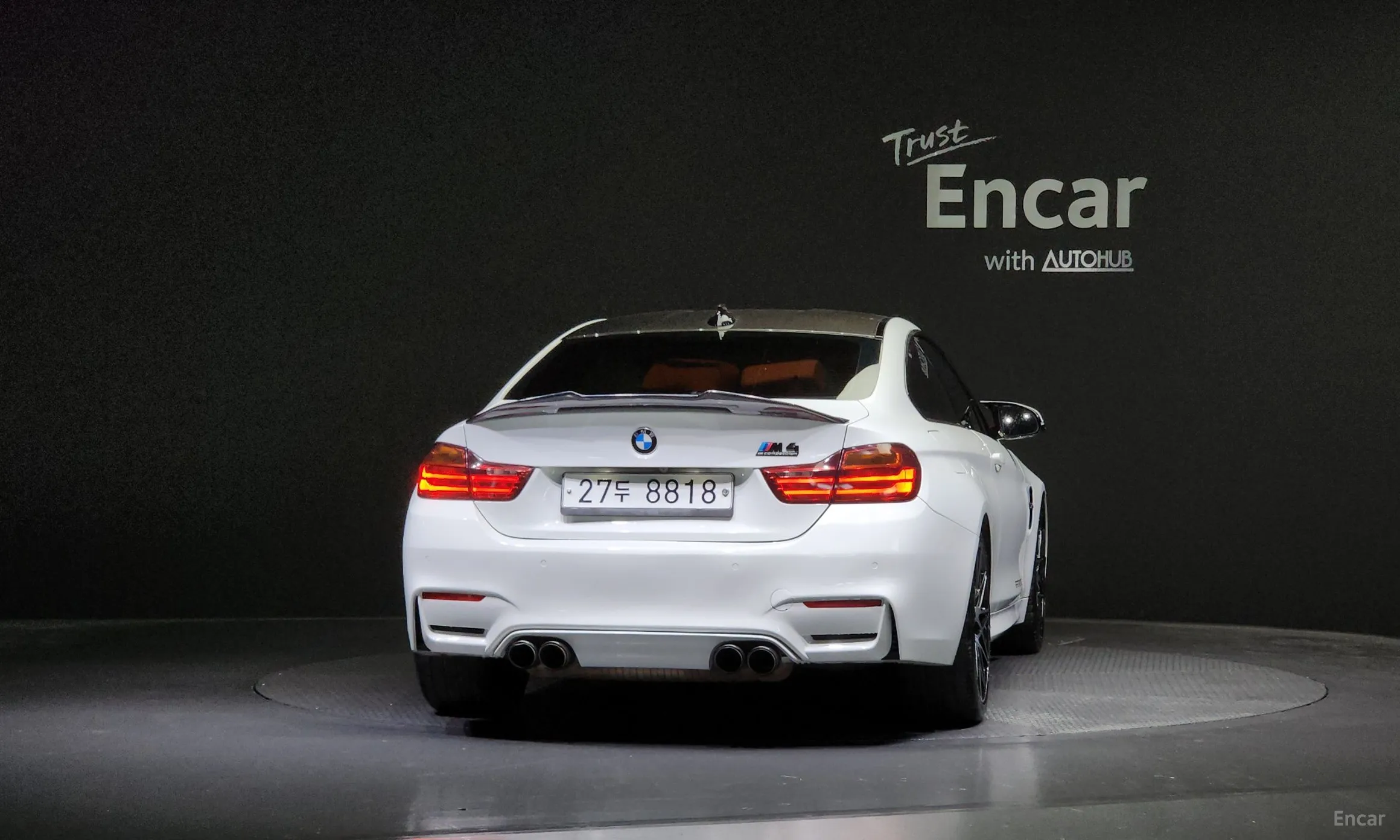 BMW M4 (F82) превью 3