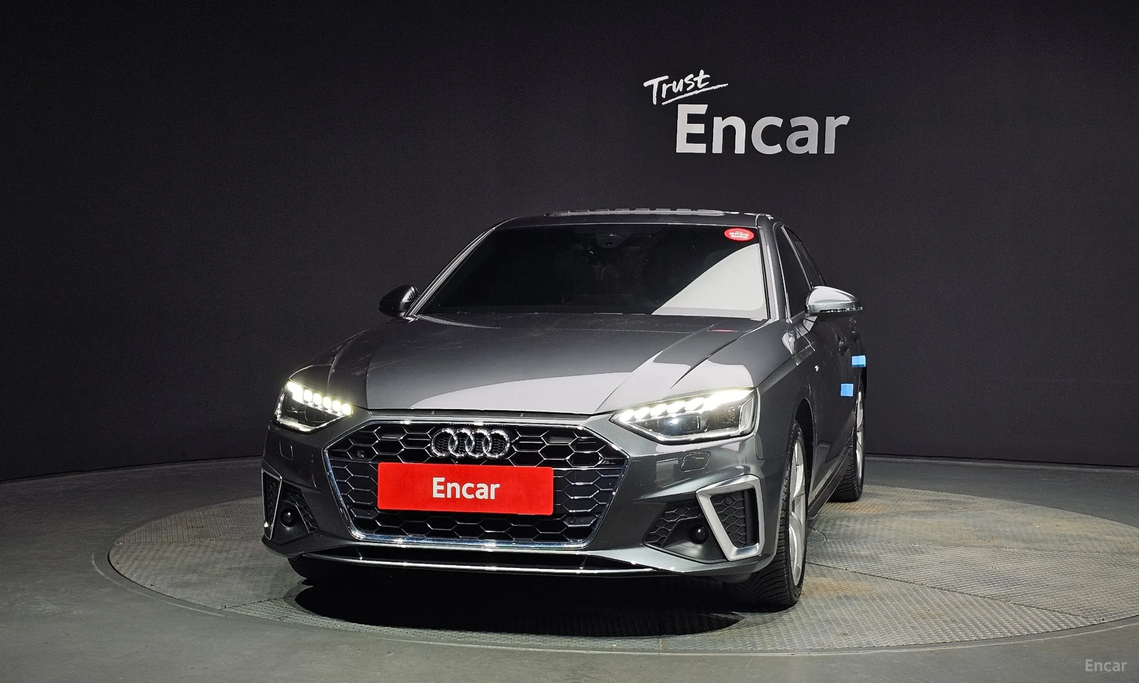 Audi A4 (B9)