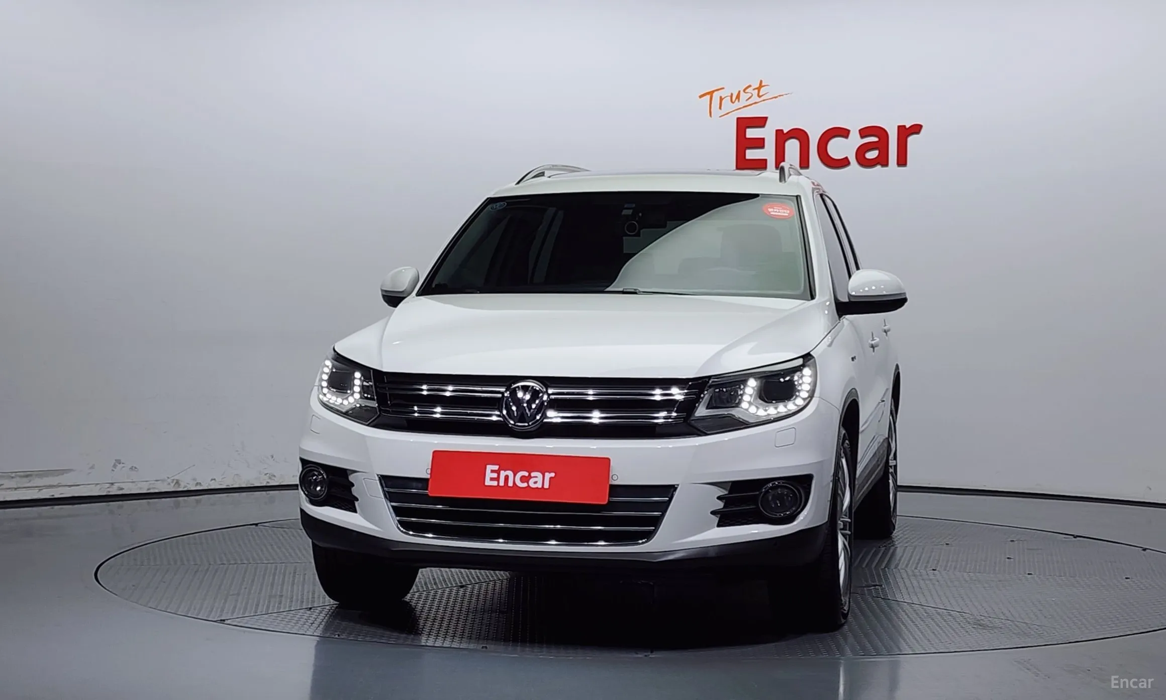 Volkswagen New Tiguan превью 2