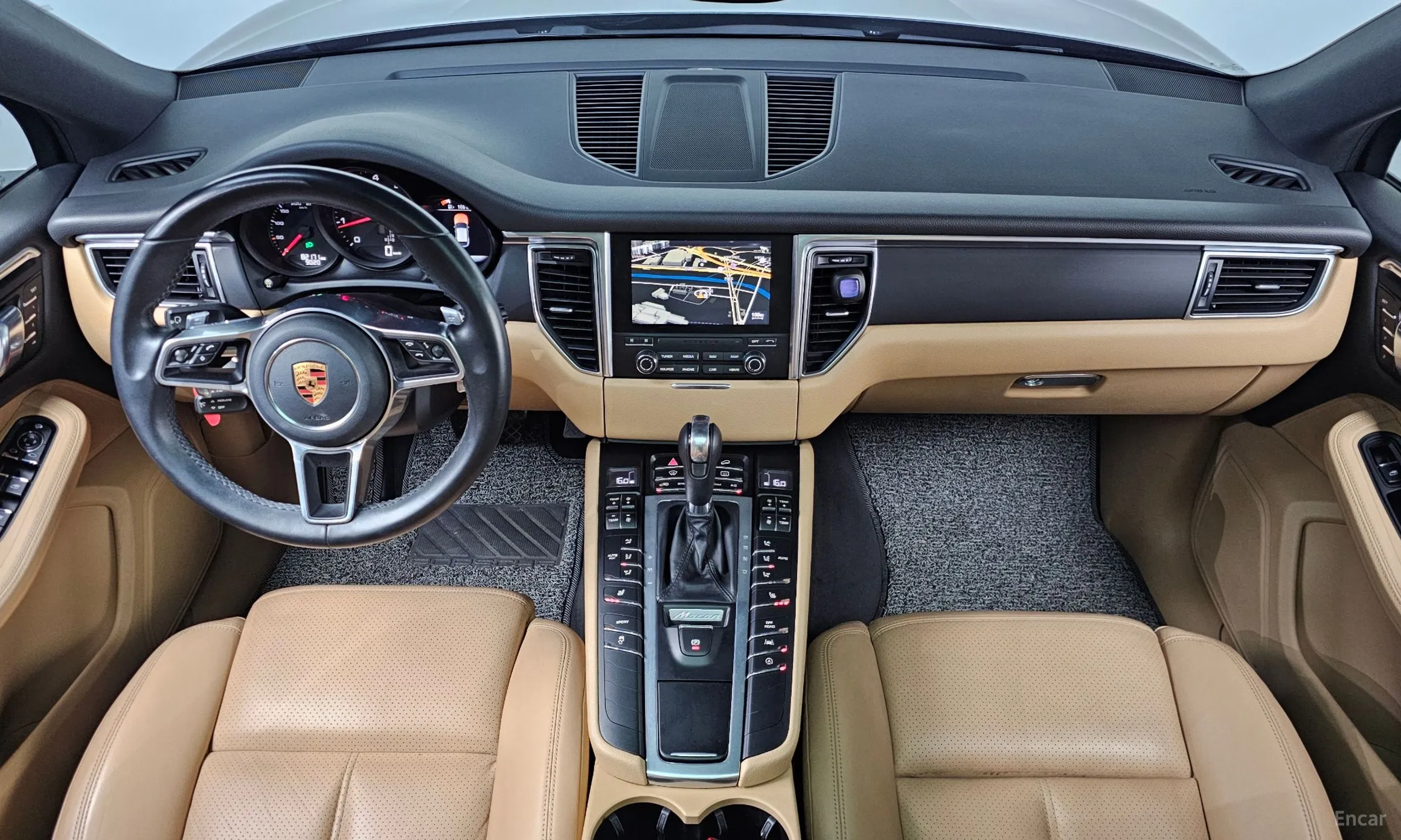 Porsche Macan превью 4