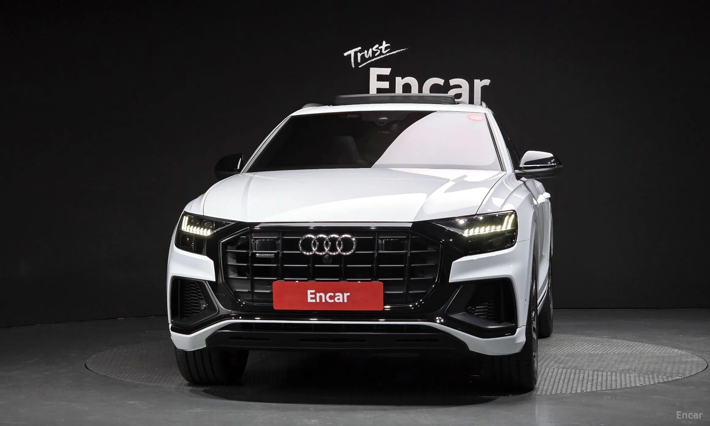 Audi Q8 (4M)
