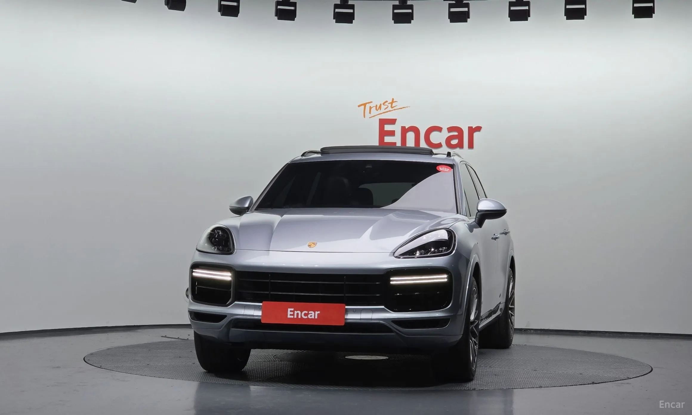 Porsche Cayenne (PO536) превью 2