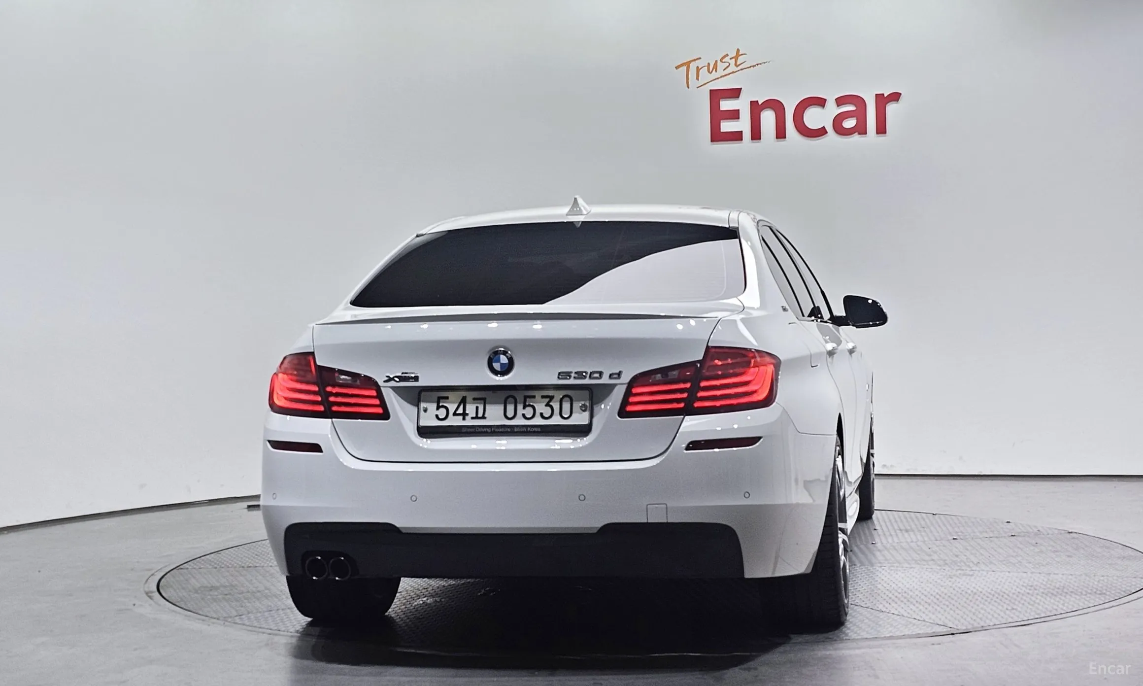 BMW 5 Series (F10) превью 3