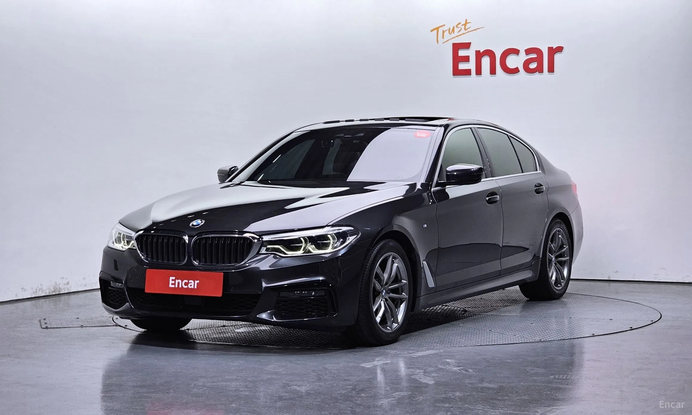BMW 5 Series (G30)
