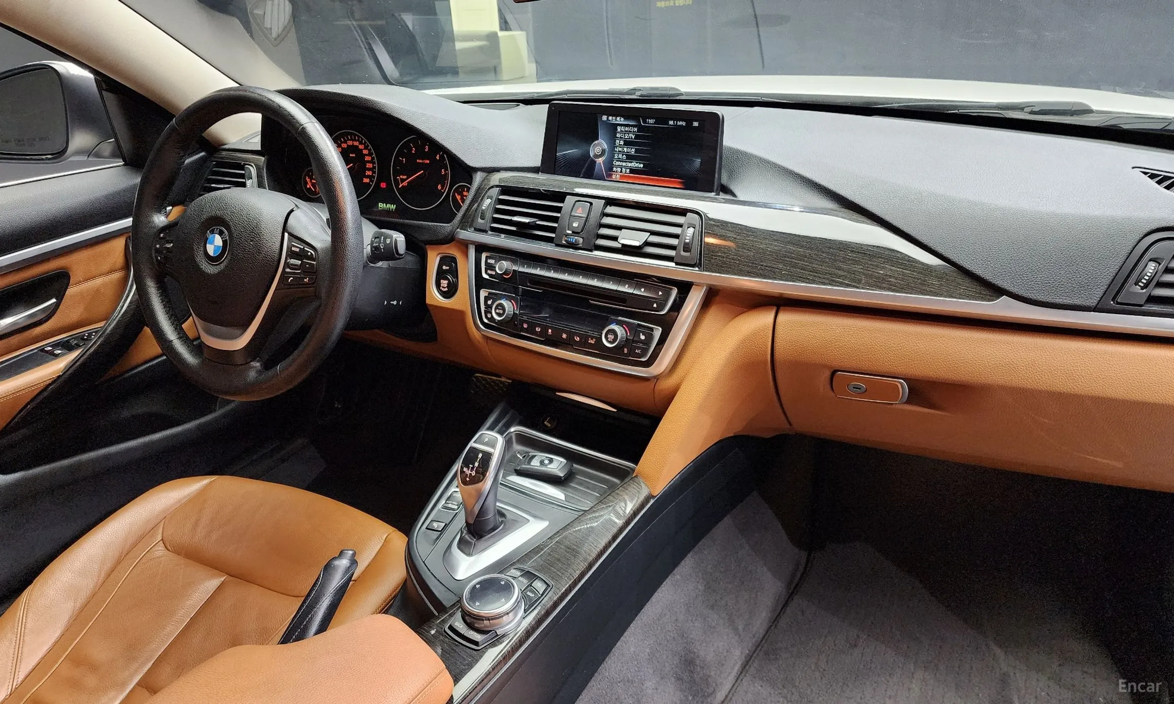 BMW Series 4 (F32) превью 4
