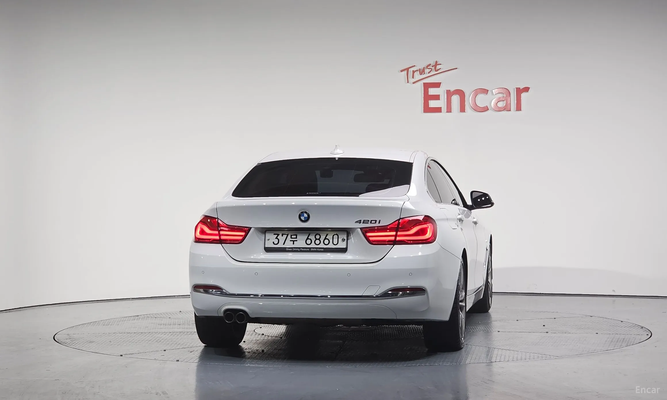 BMW Series 4 (F32) превью 3