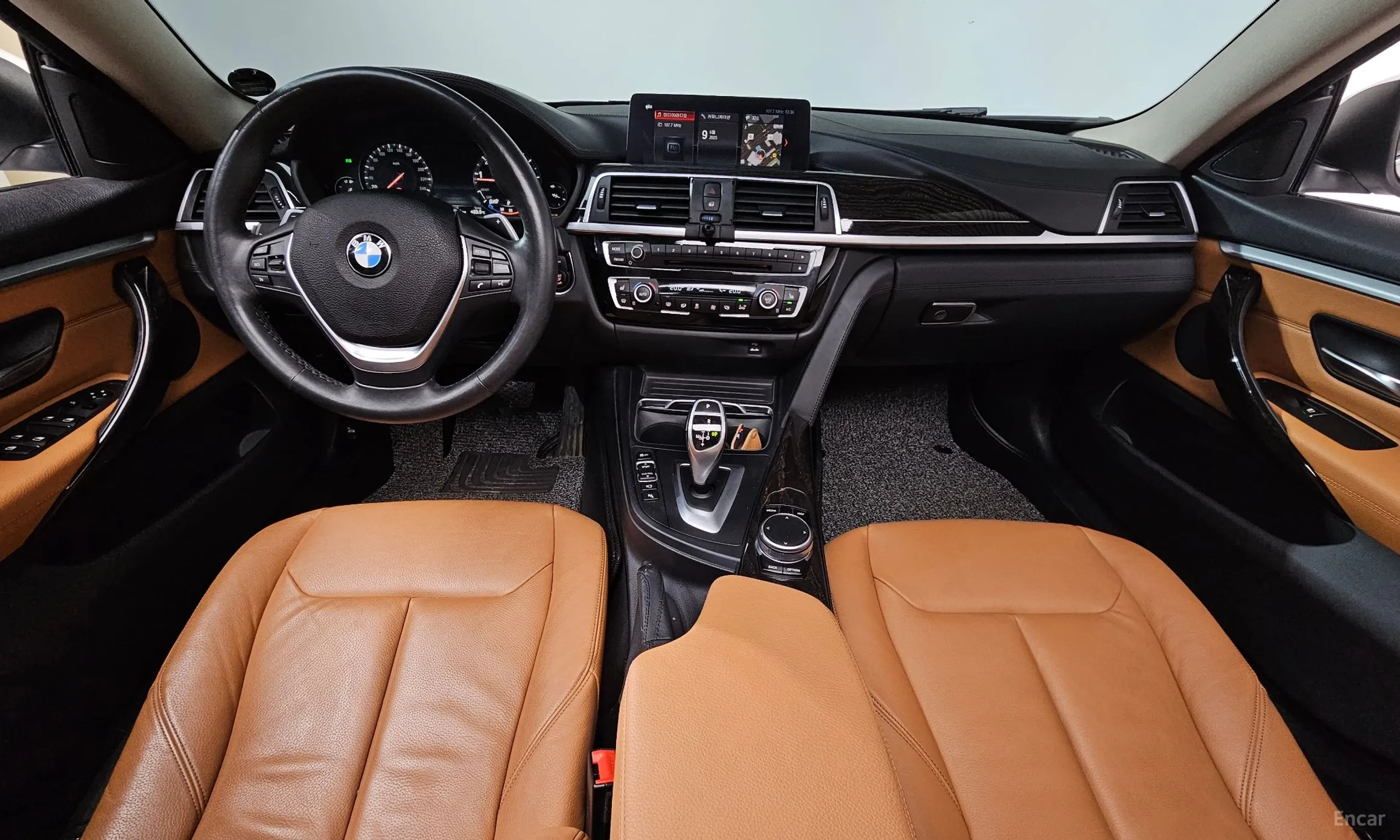 BMW Series 4 (F32) превью 4